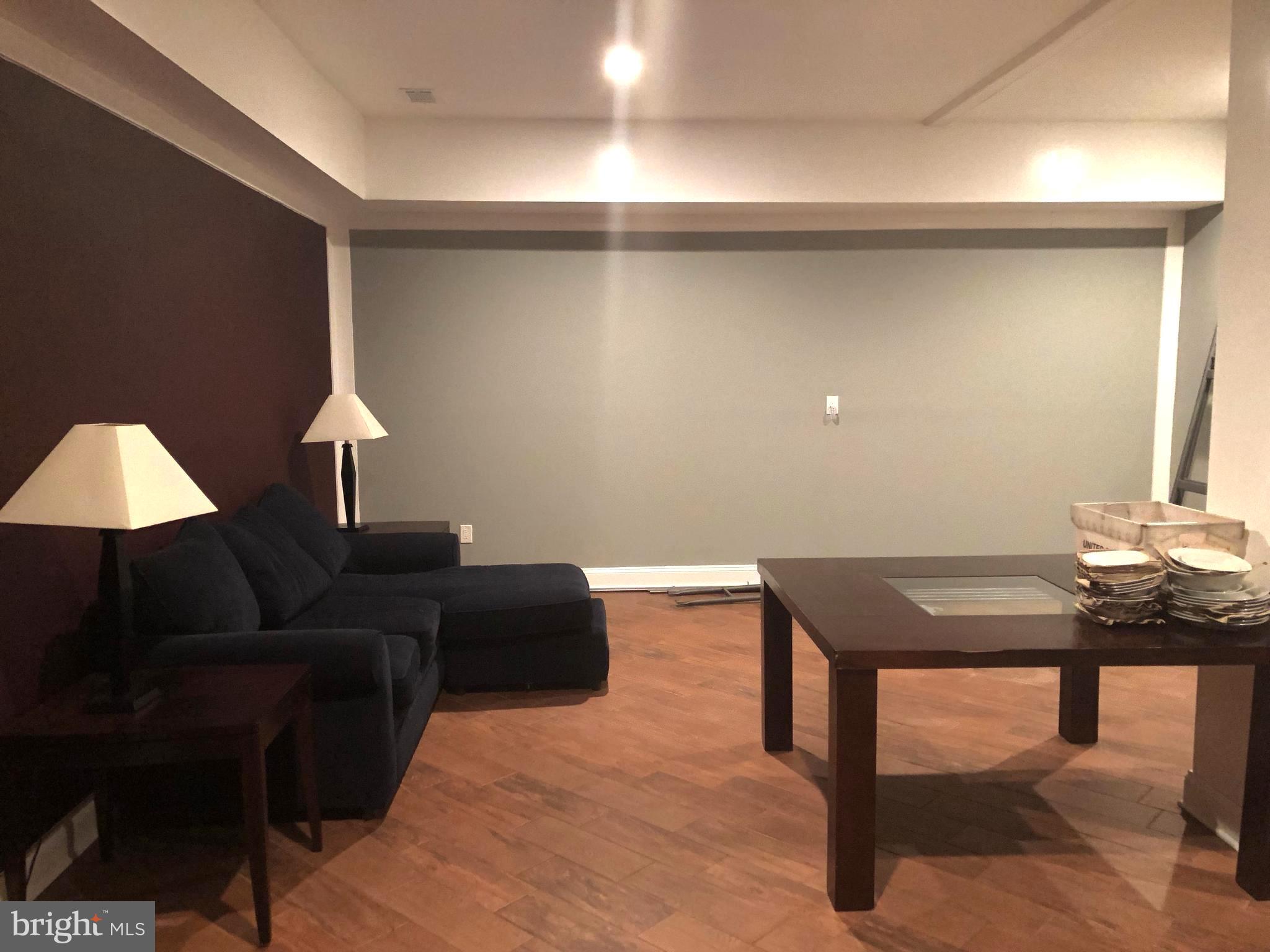 STENWOOD - Residential Lease