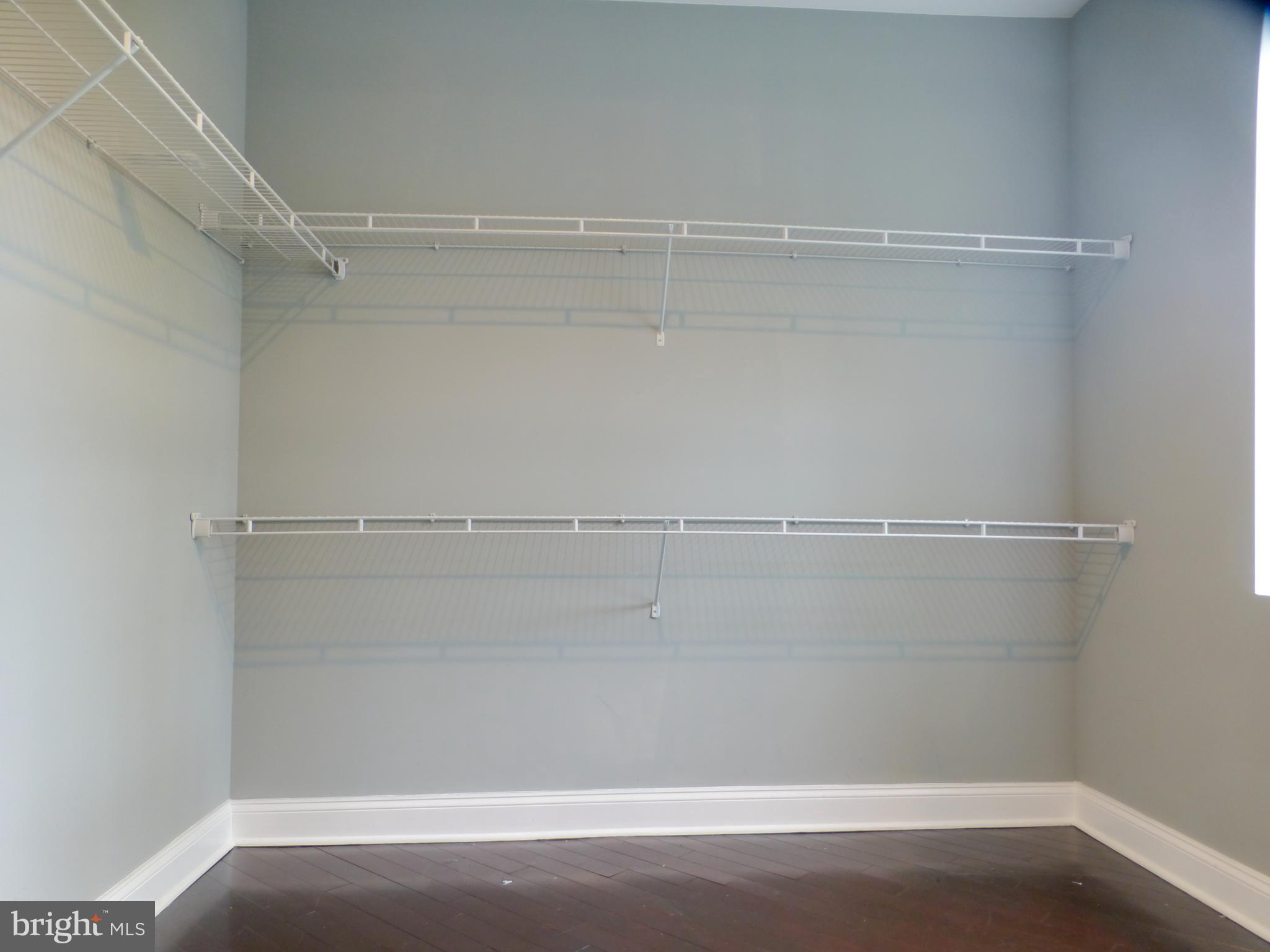 STENWOOD - Residential Lease