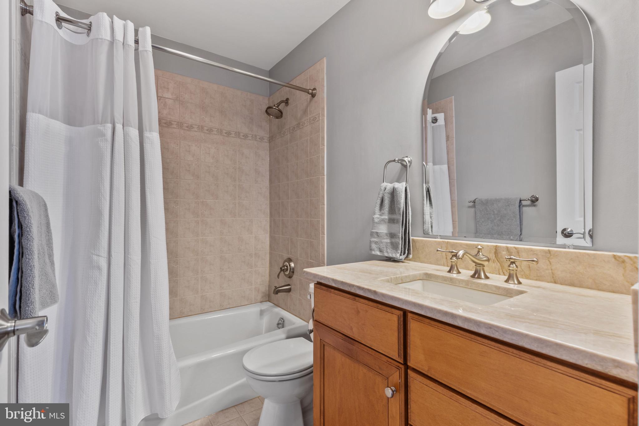 CANTON - Residential Lease