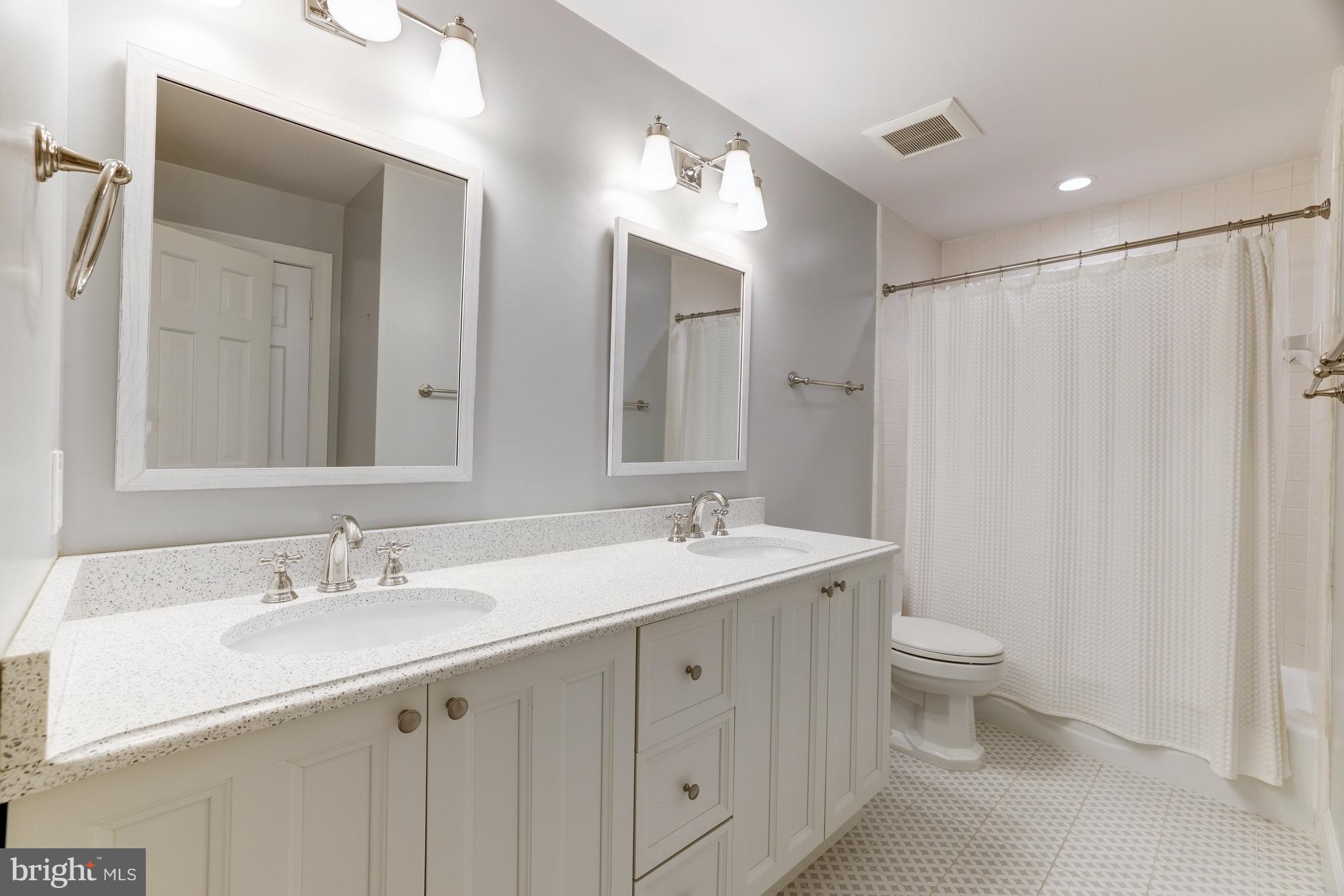 GEORGETOWN PLACE - Residential