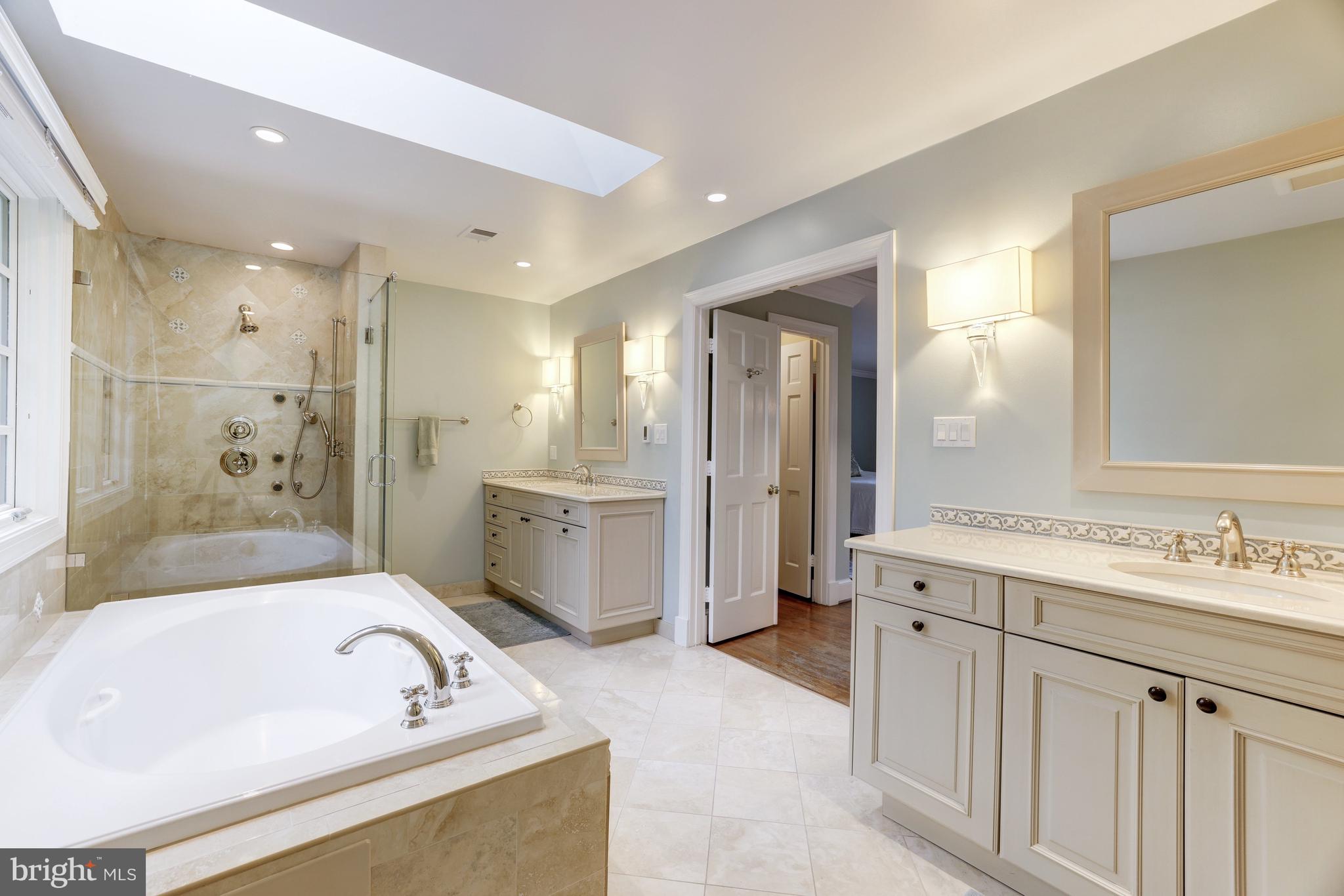 GEORGETOWN PLACE - Residential