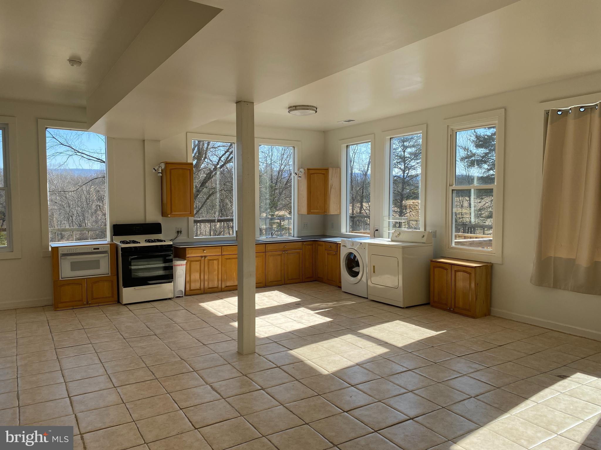 856 SPRIGGS ROAD