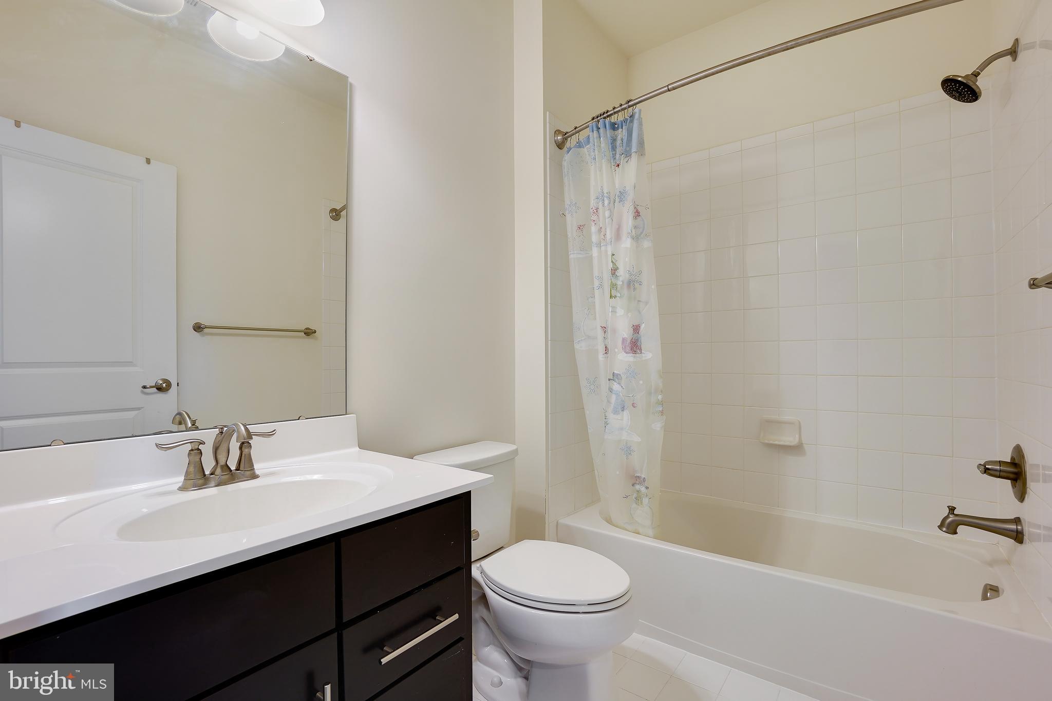 GREENBELT STATION - Residential