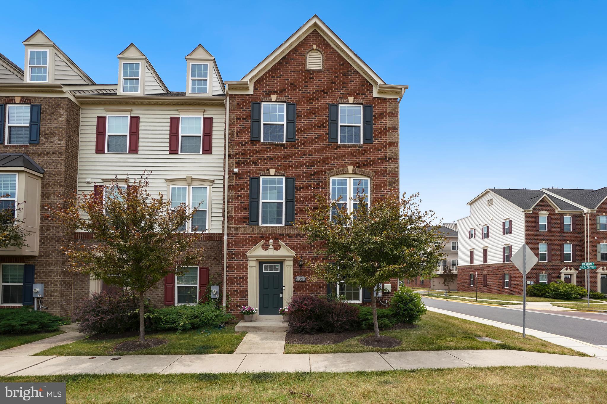 GREENBELT STATION - Residential