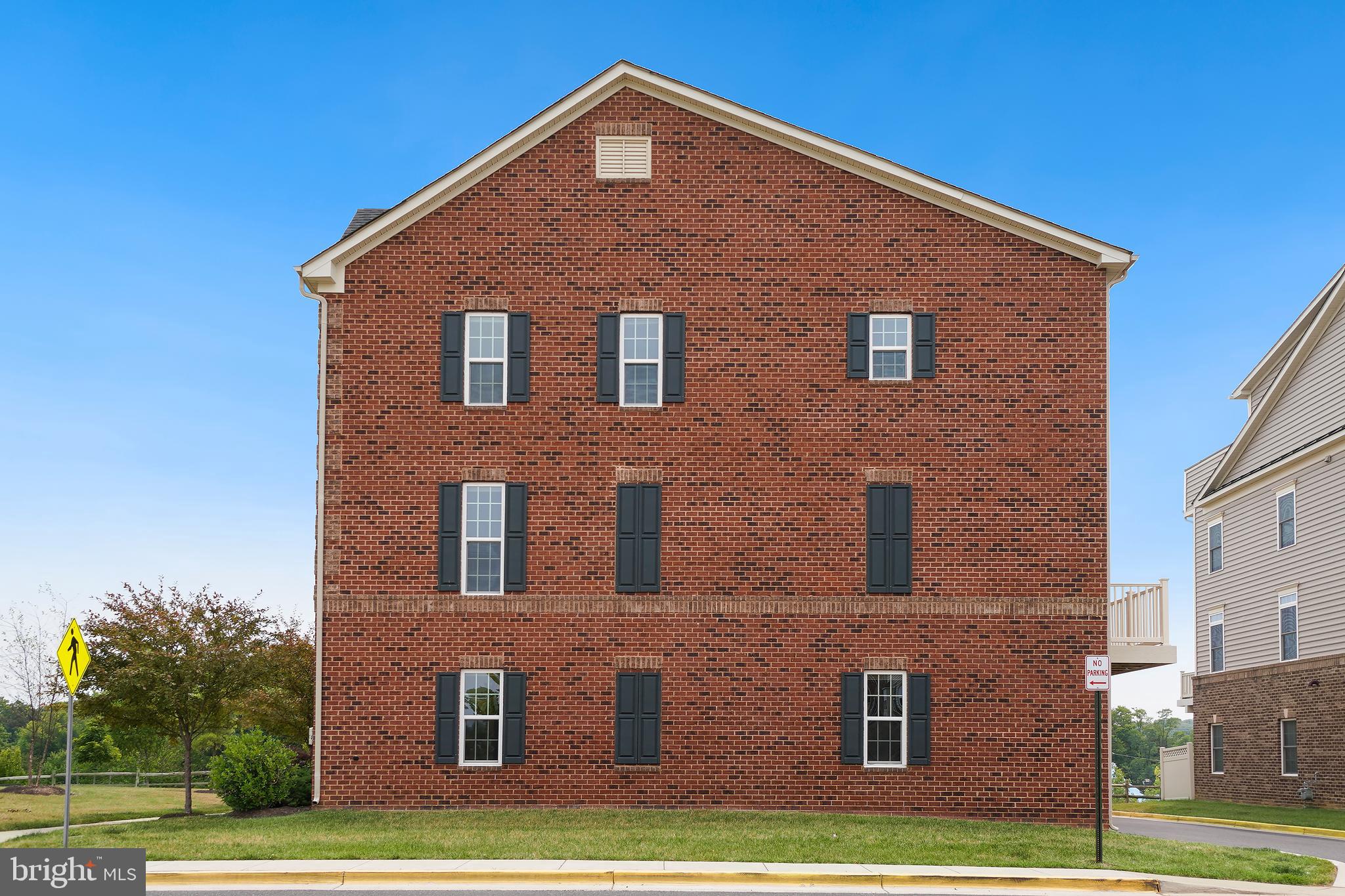 GREENBELT STATION - Residential