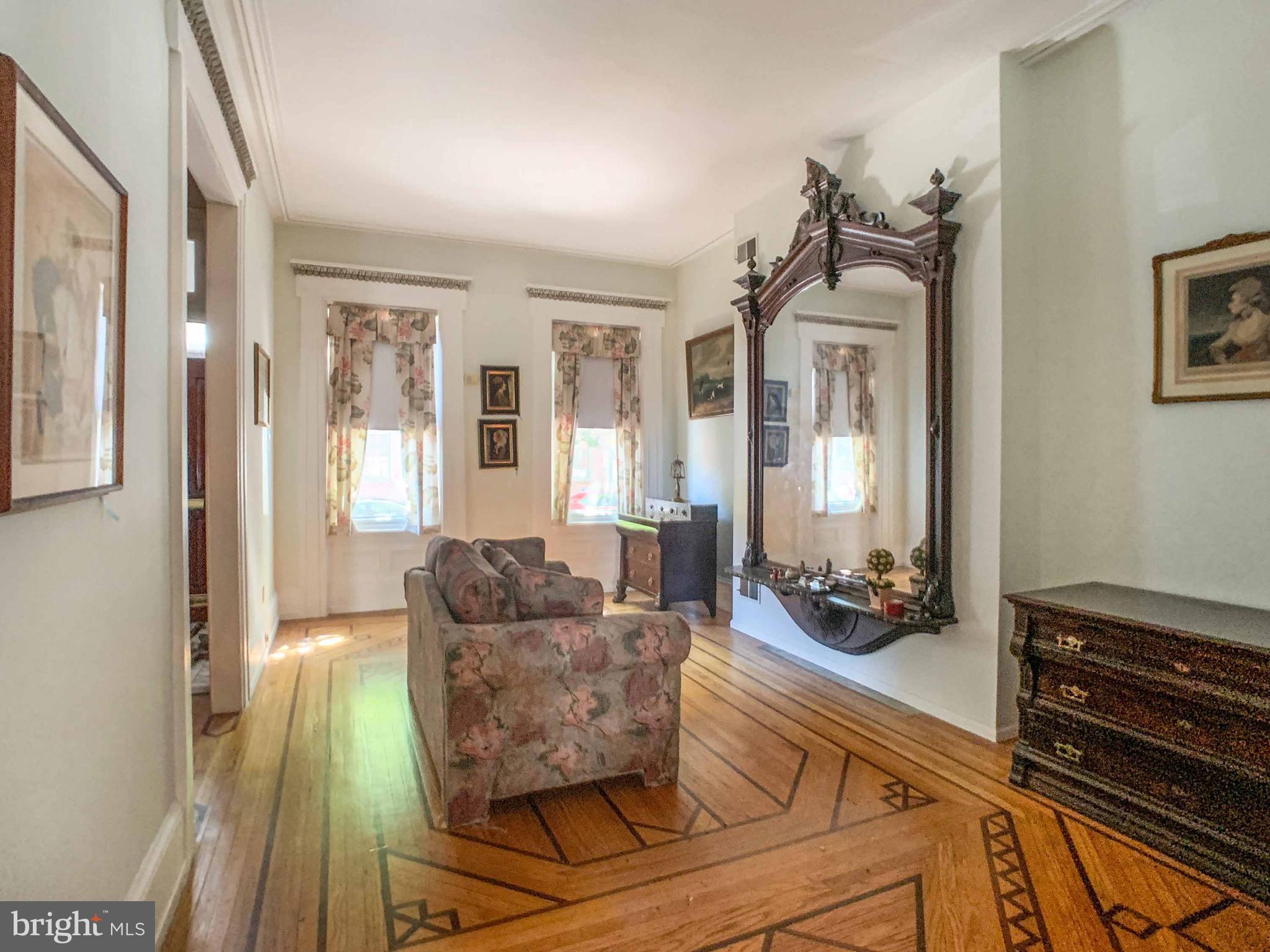 ART MUSEUM AREA - Residential