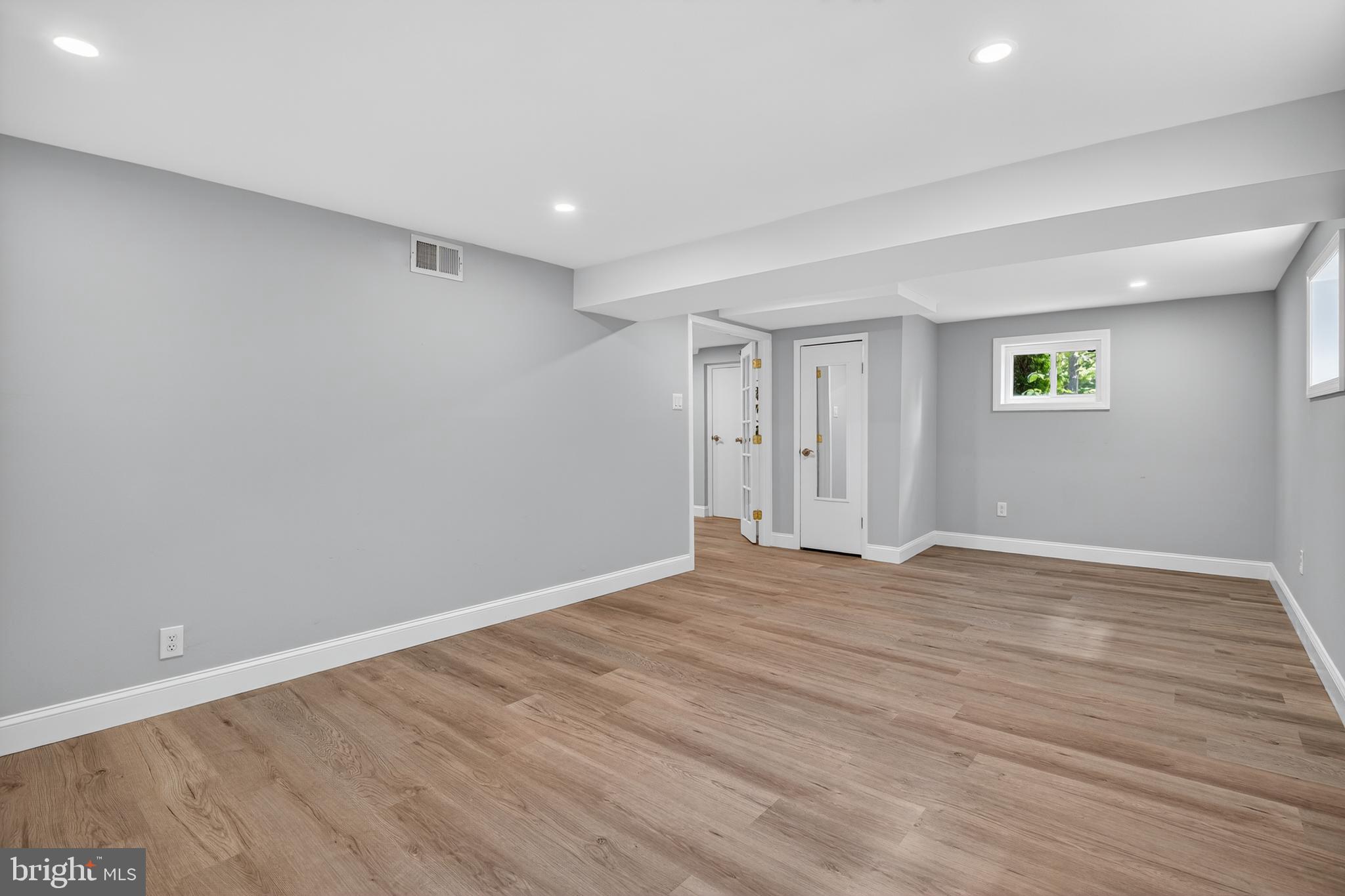 NORTH BETHESDA GROVE - Residential