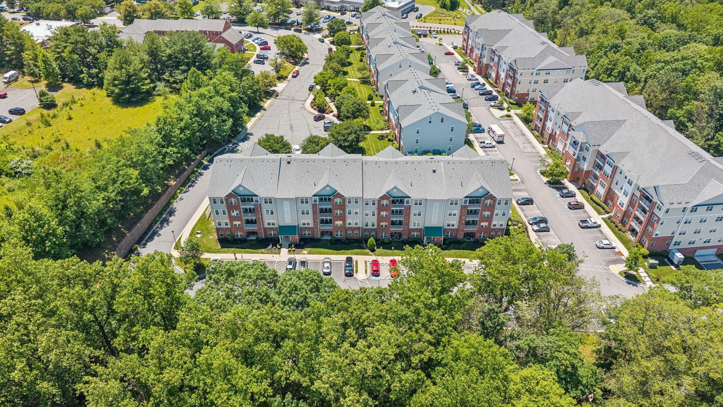 261 BECKENHAM CIRCLE 402