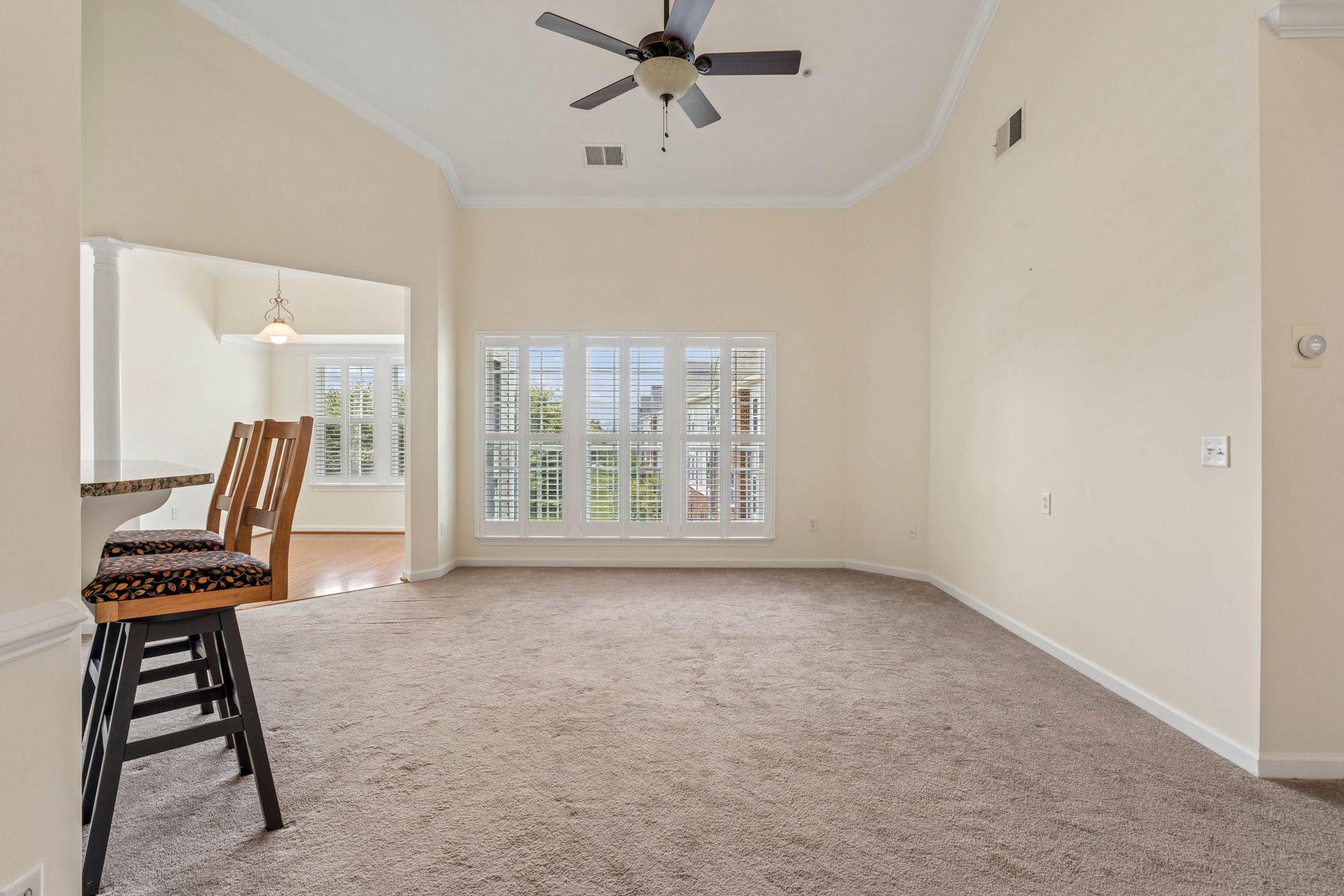 261 BECKENHAM CIRCLE 402