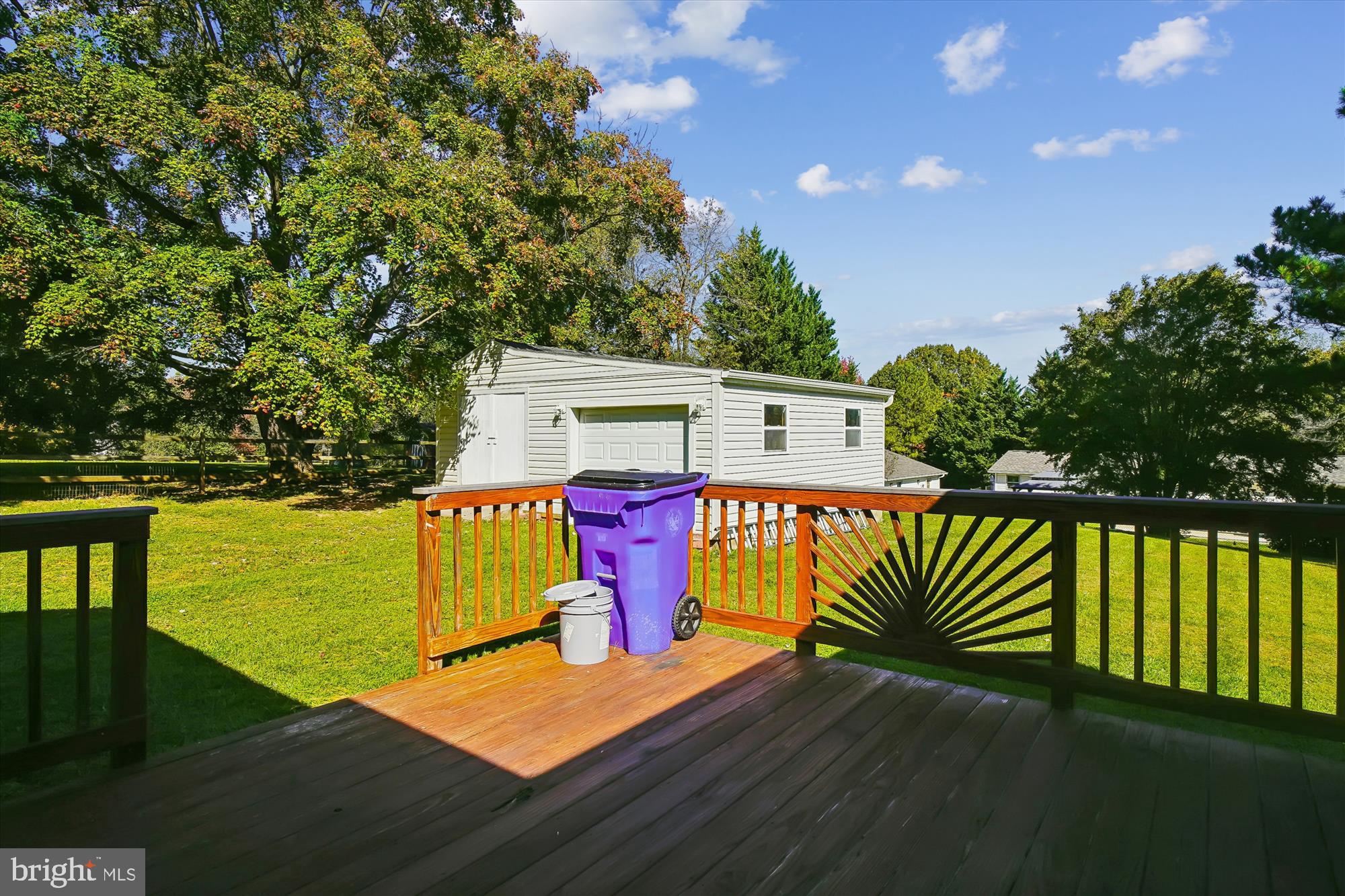 BOSS ARNOLD VILLAGE - Residential