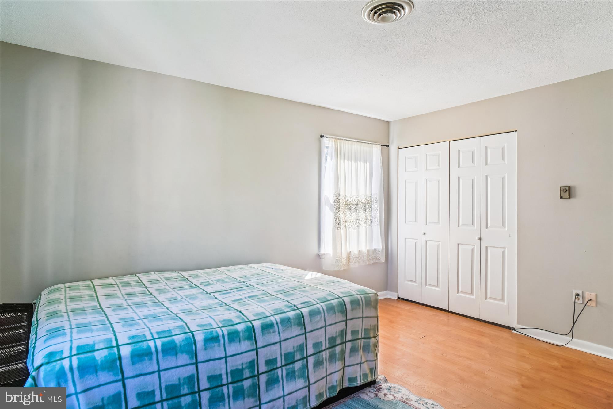 BOSS ARNOLD VILLAGE - Residential