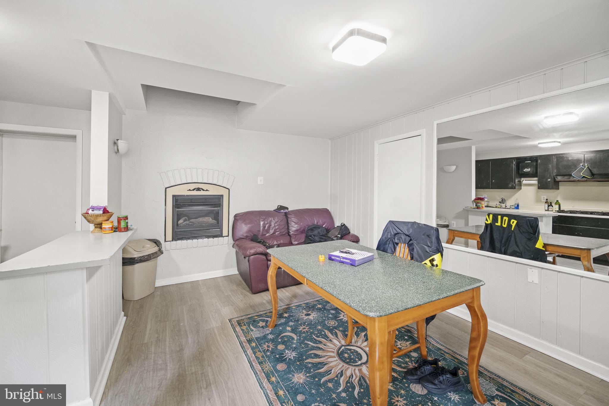 4340 CRESSON STREET 42