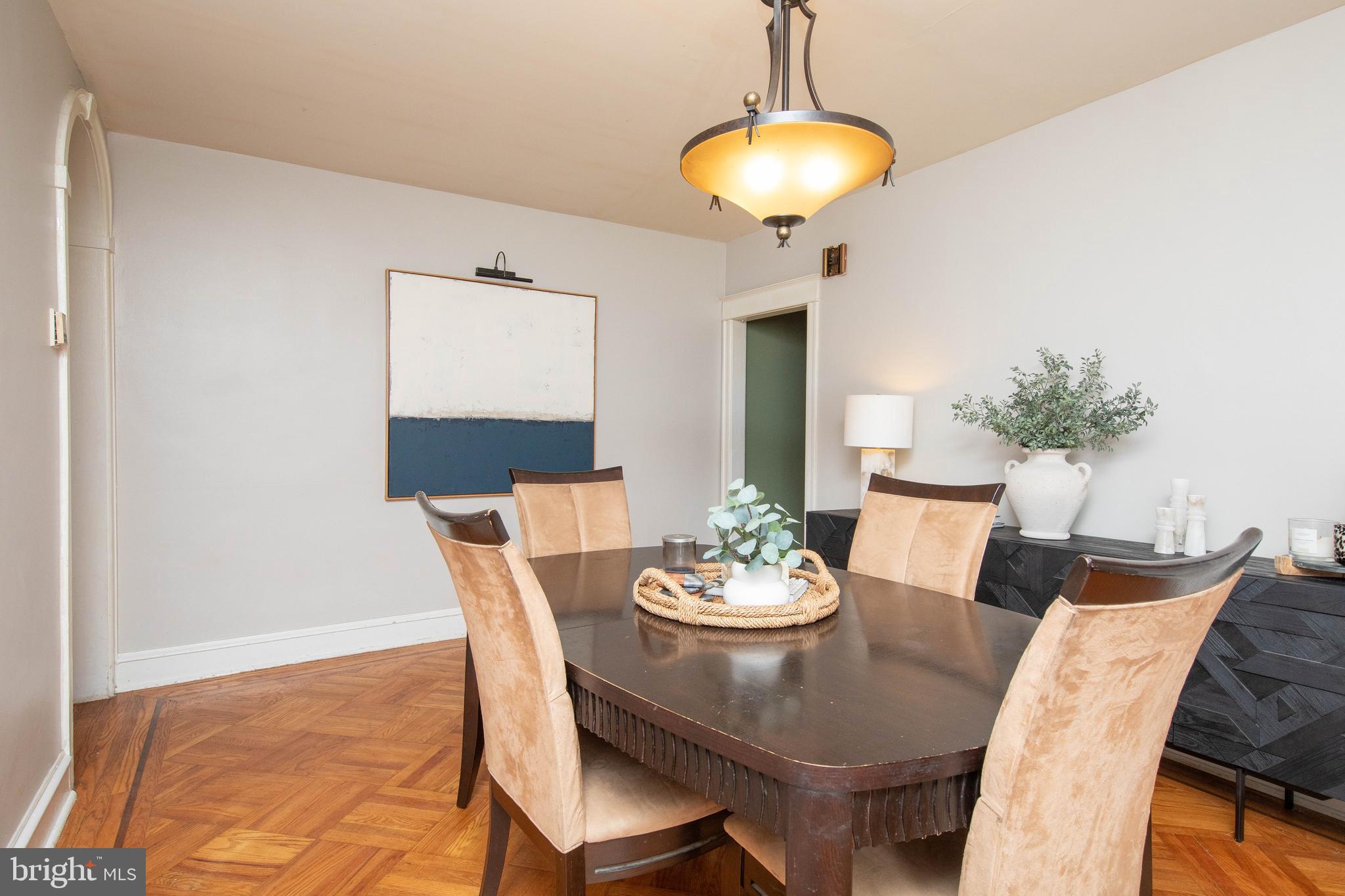 MAYFAIR - Residential