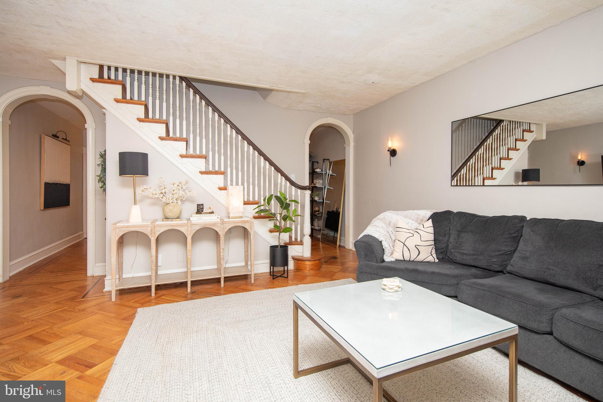 MAYFAIR - Residential