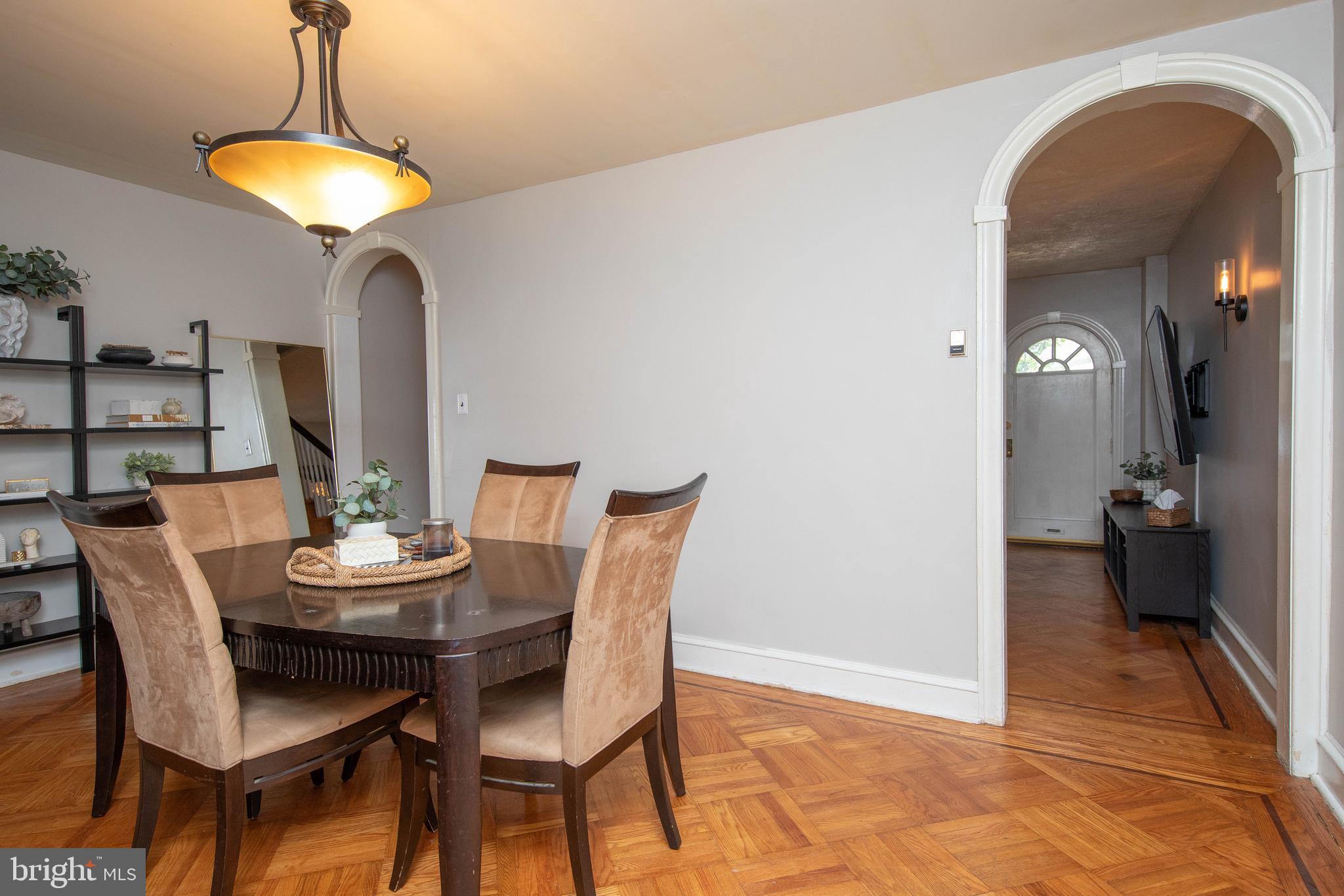 MAYFAIR - Residential