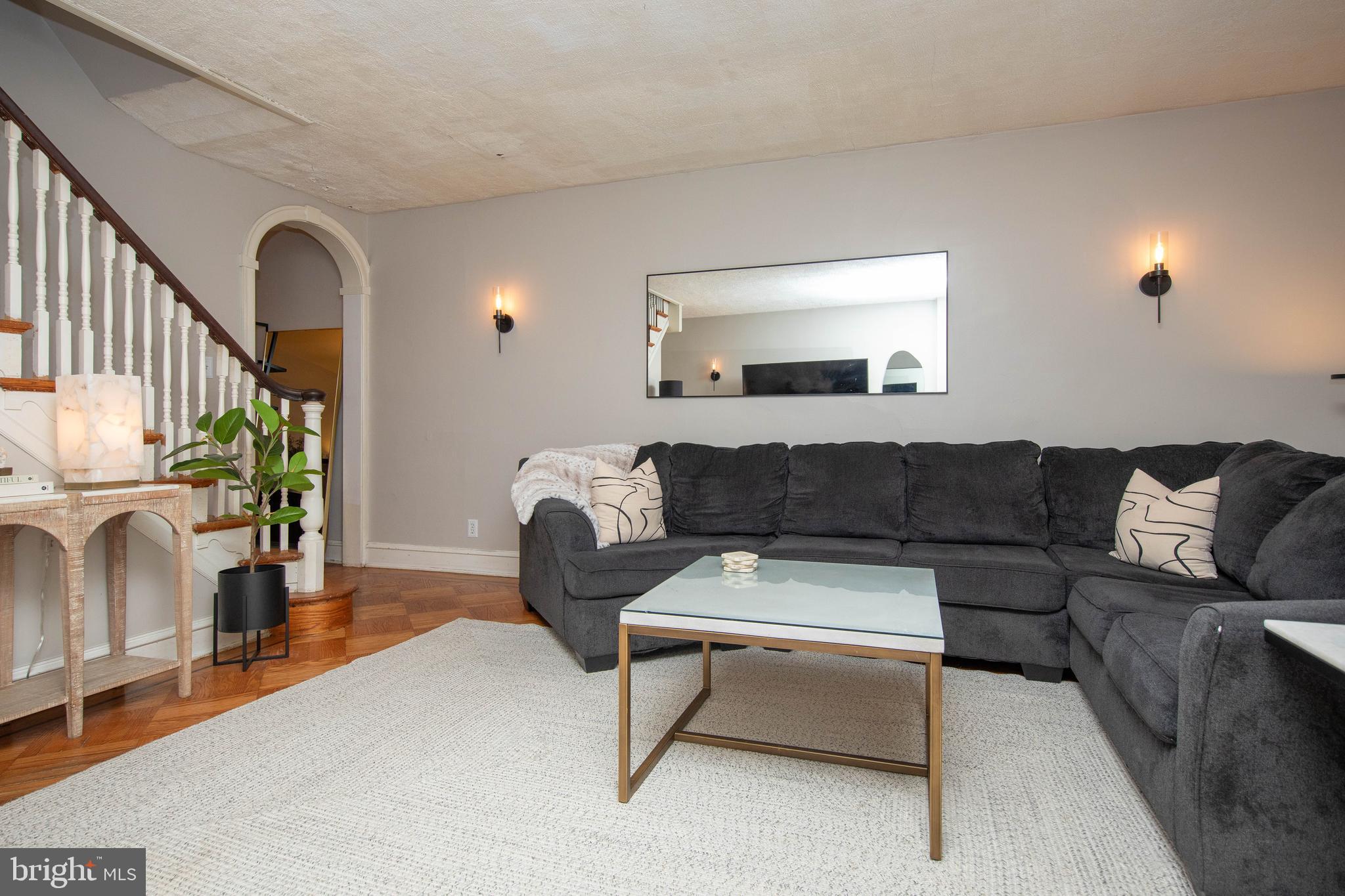 MAYFAIR - Residential