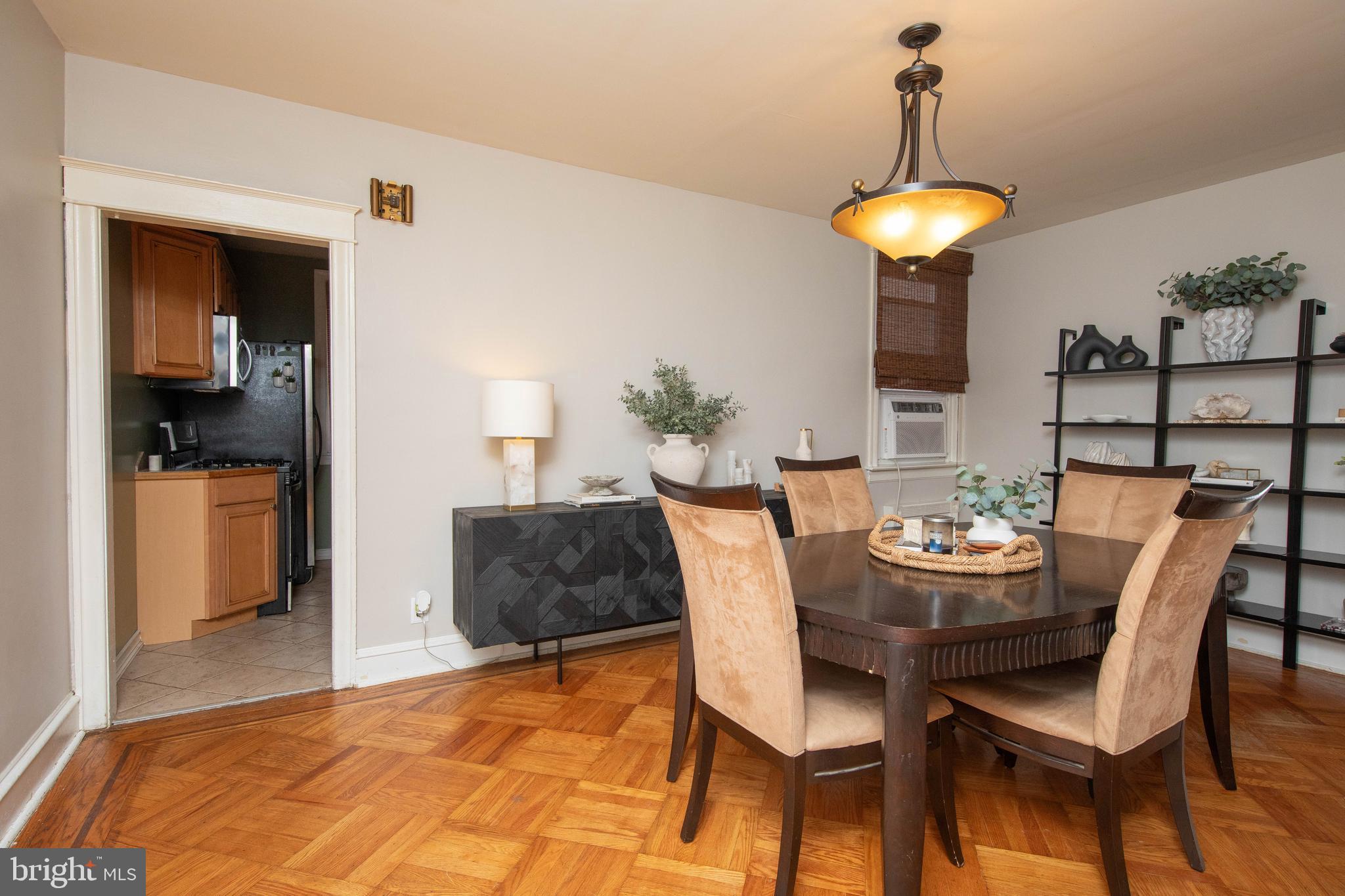 MAYFAIR - Residential