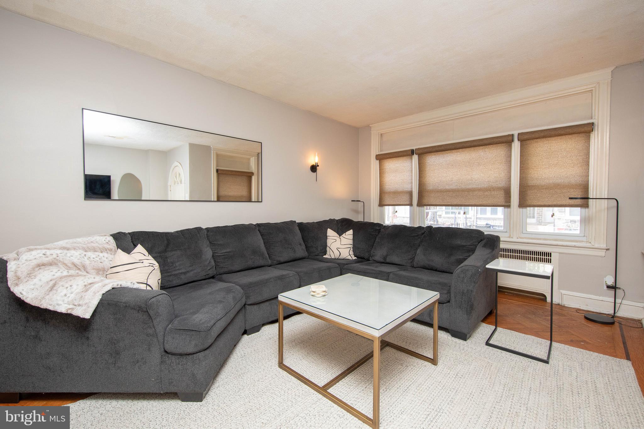 MAYFAIR - Residential