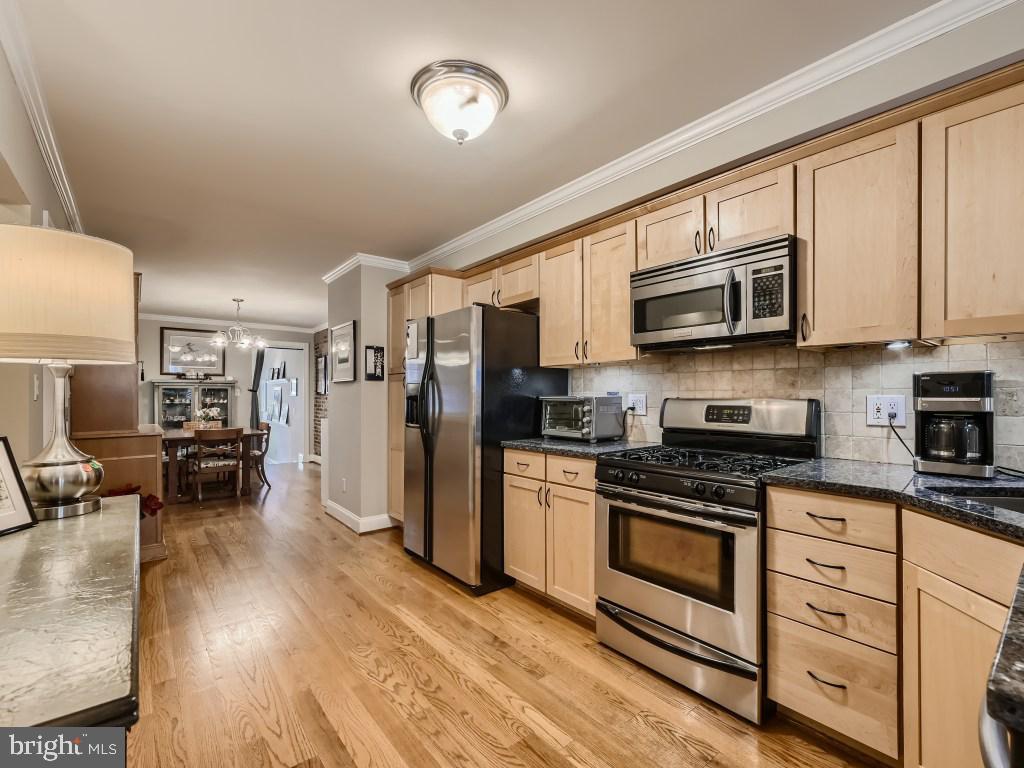 RIVERSIDE - Residential