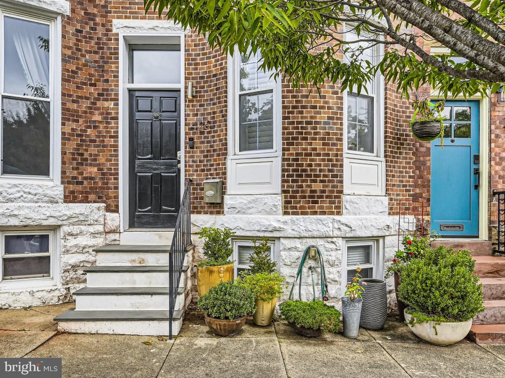 RIVERSIDE - Residential