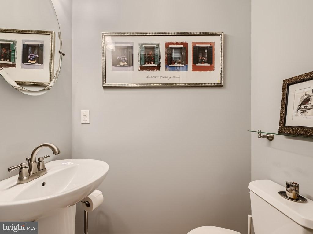 RIVERSIDE - Residential