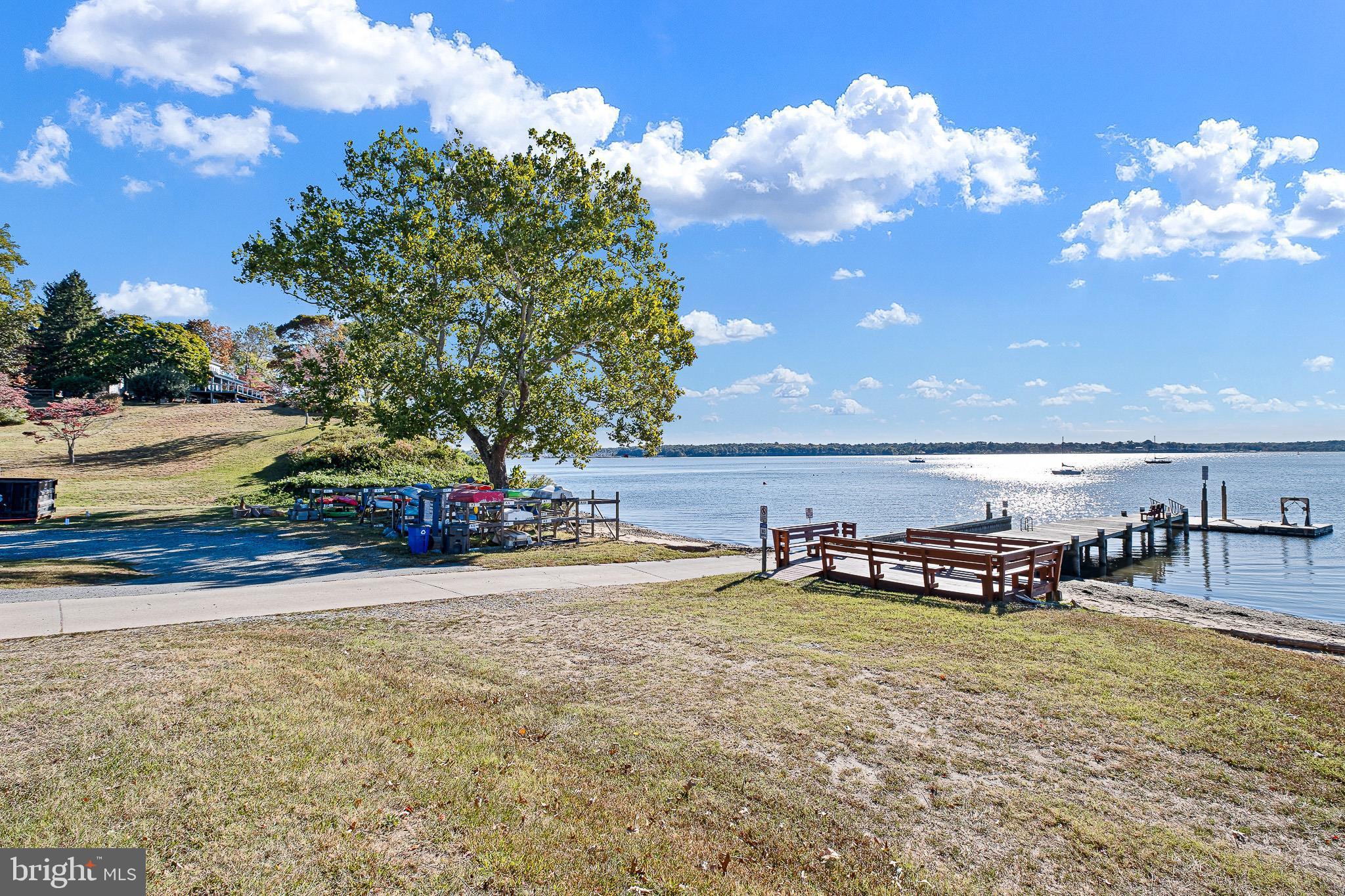 CHEASPEAKE ISLE - Residential