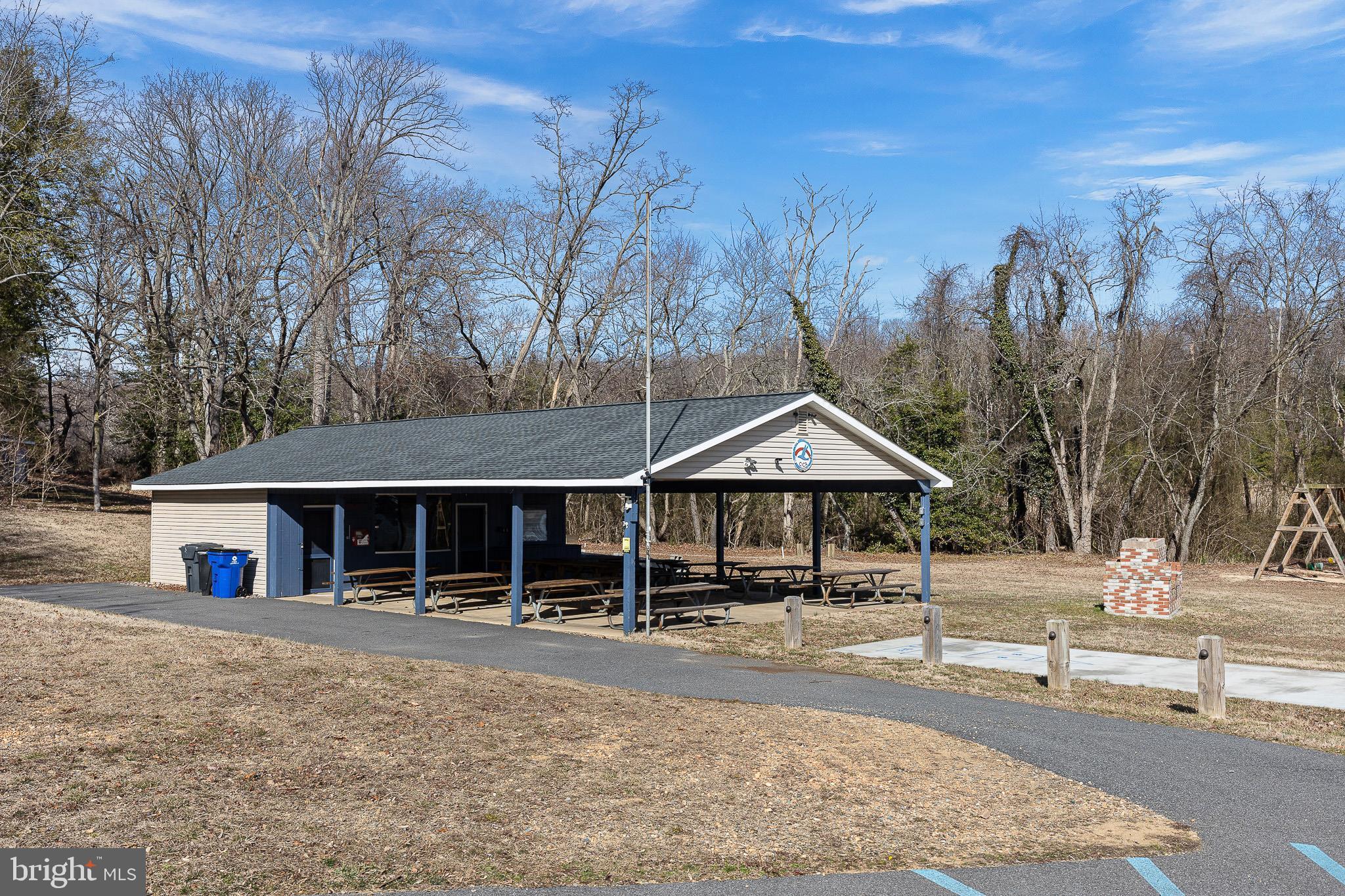 CHEASPEAKE ISLE - Residential