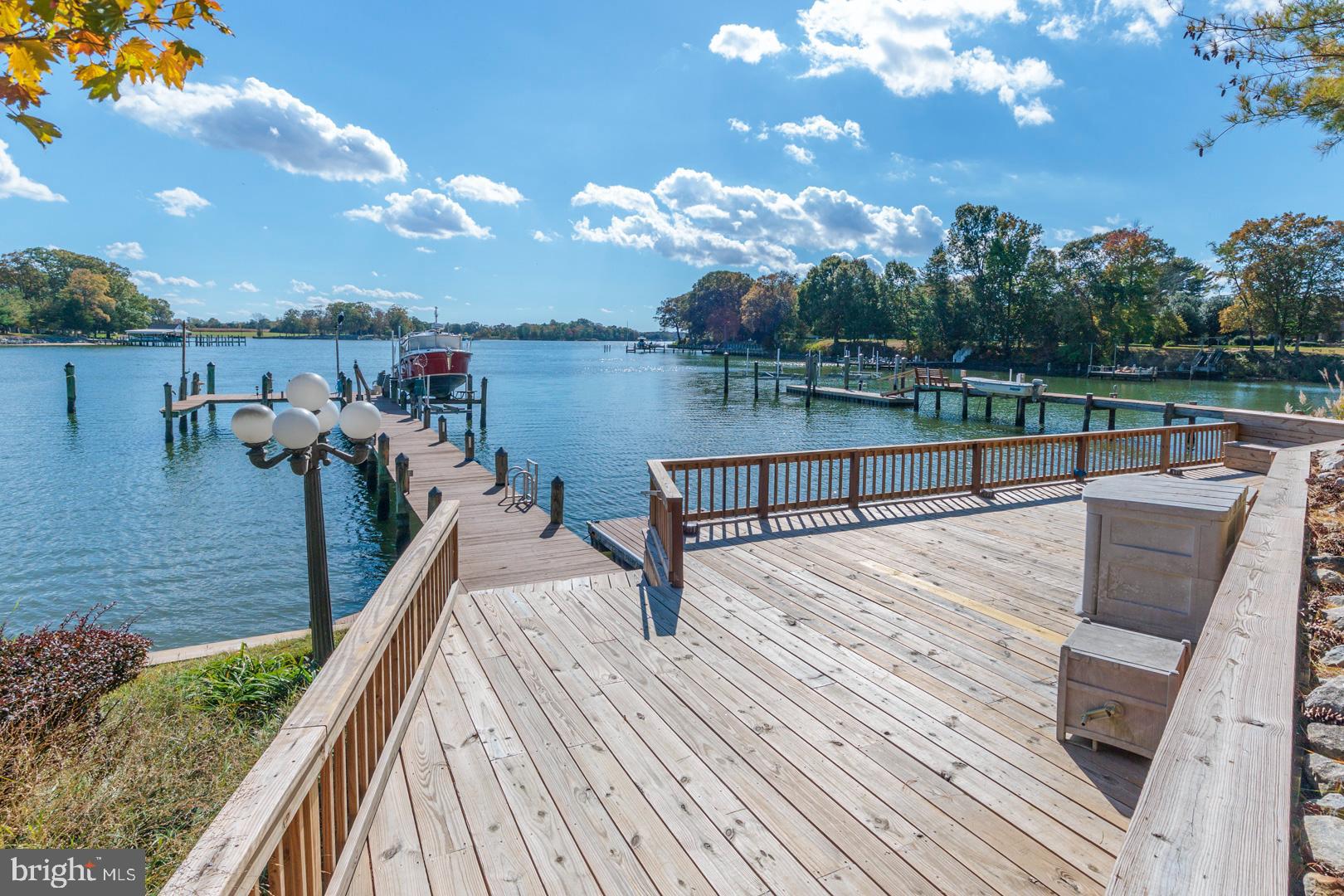 GOVERNOR GRASON MANOR - Residential