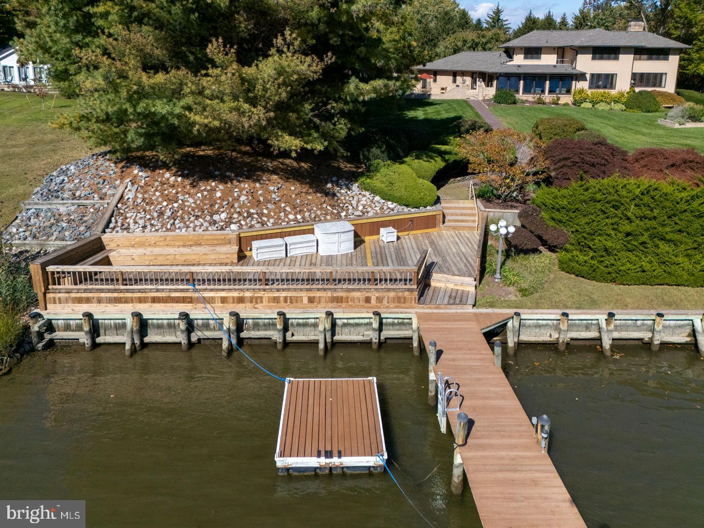 GOVERNOR GRASON MANOR - Residential