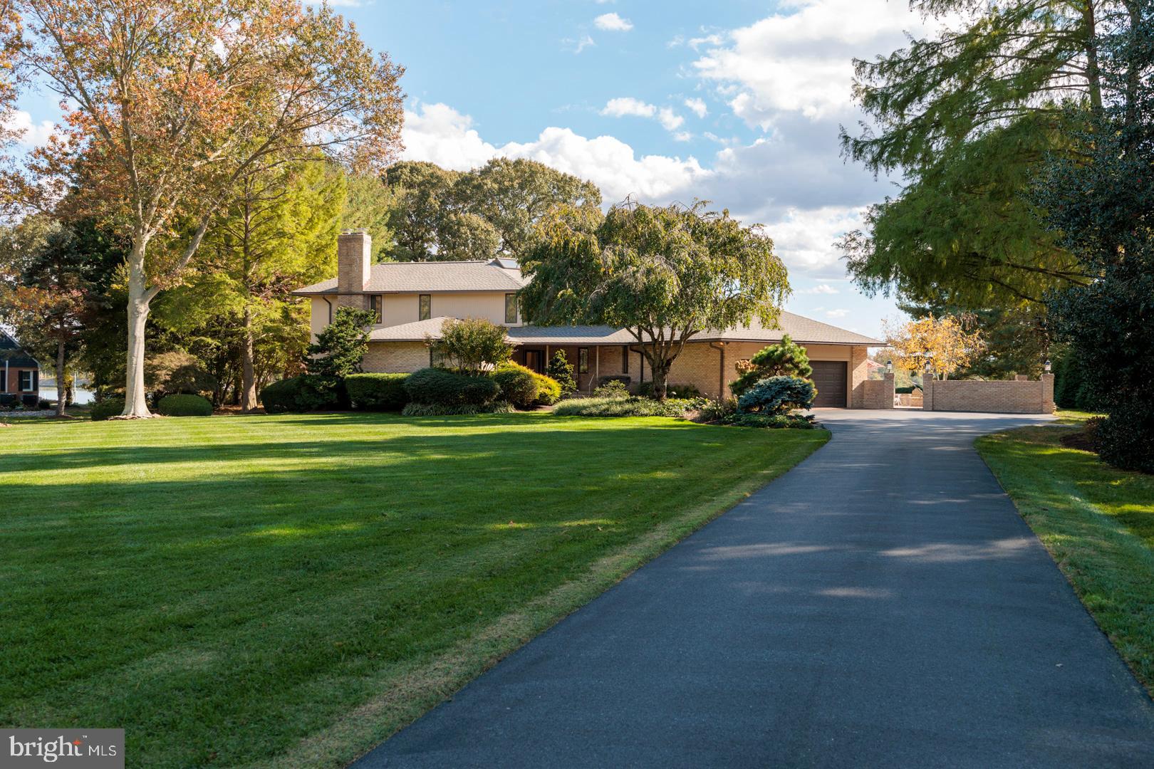 GOVERNOR GRASON MANOR - Residential