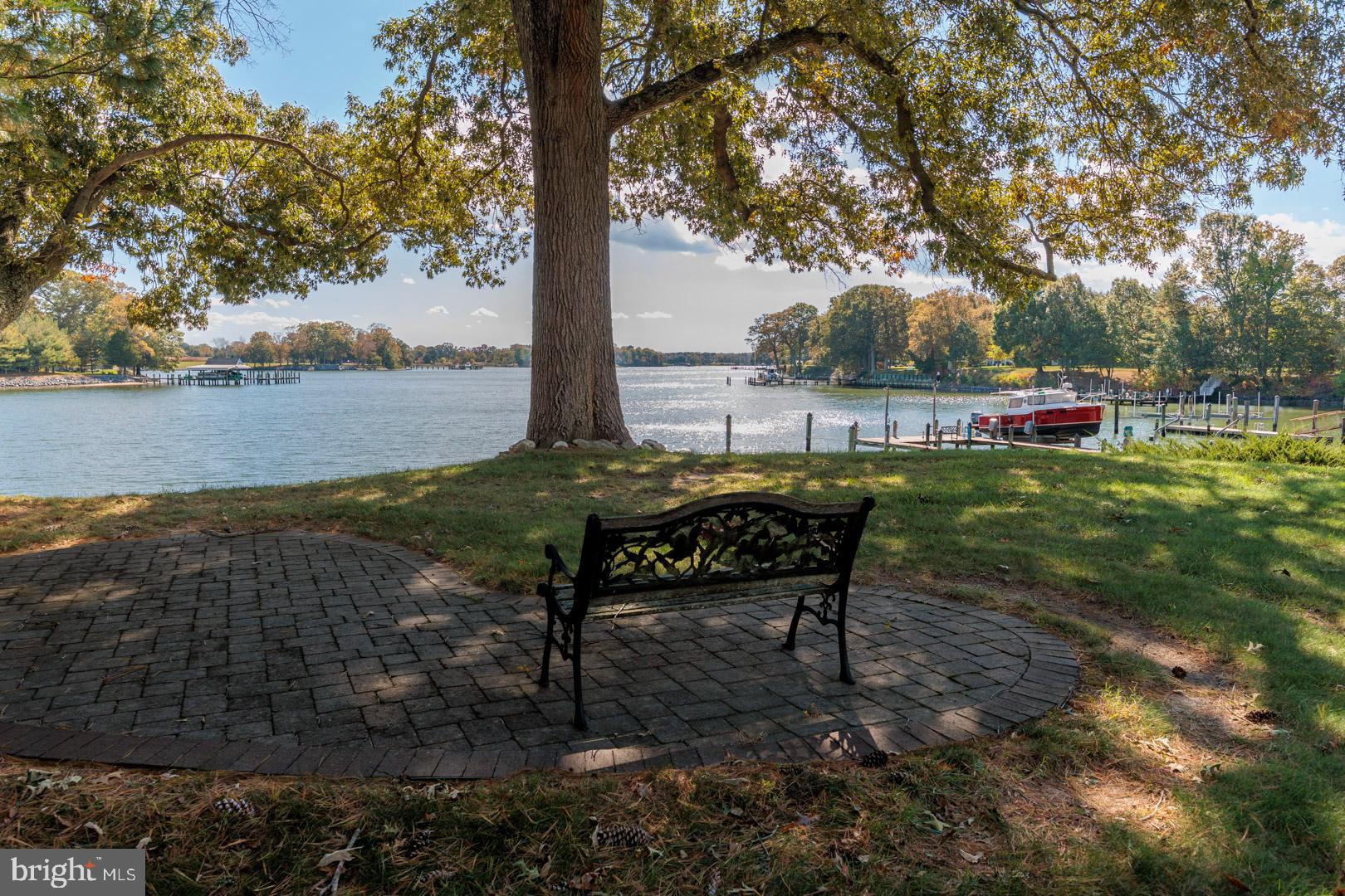 GOVERNOR GRASON MANOR - Residential