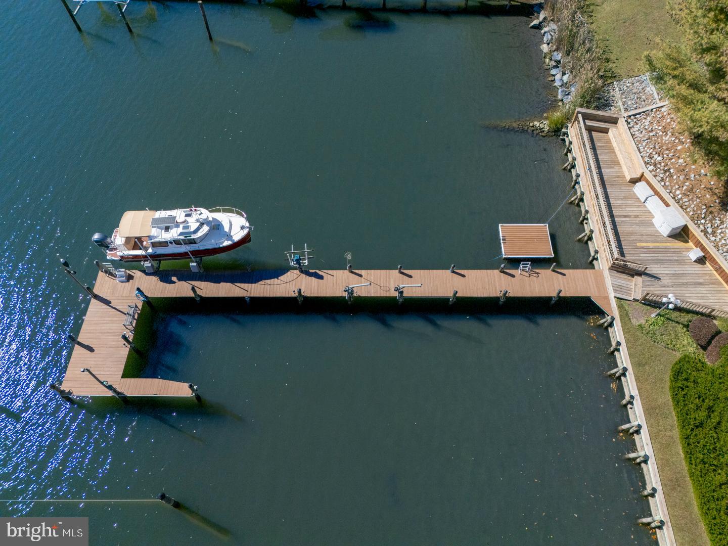 GOVERNOR GRASON MANOR - Residential