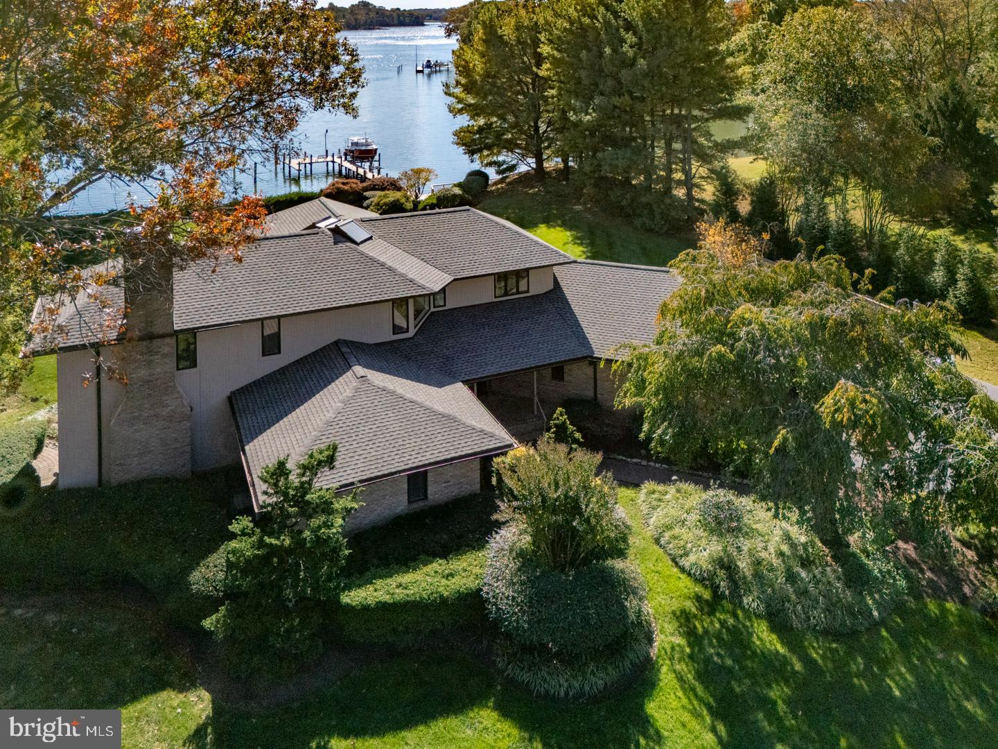 GOVERNOR GRASON MANOR - Residential