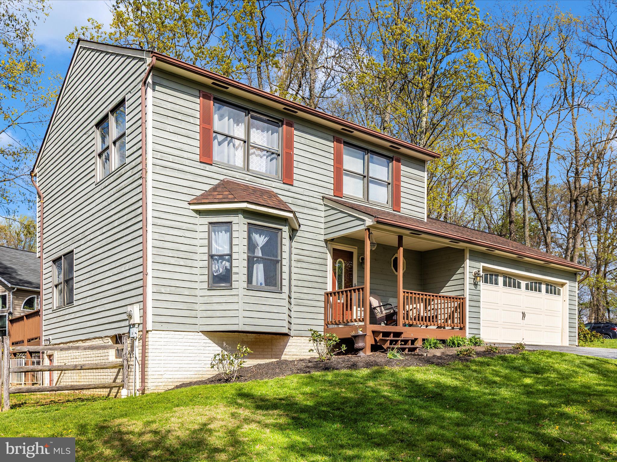 10802 RIDGE POINT PLACE