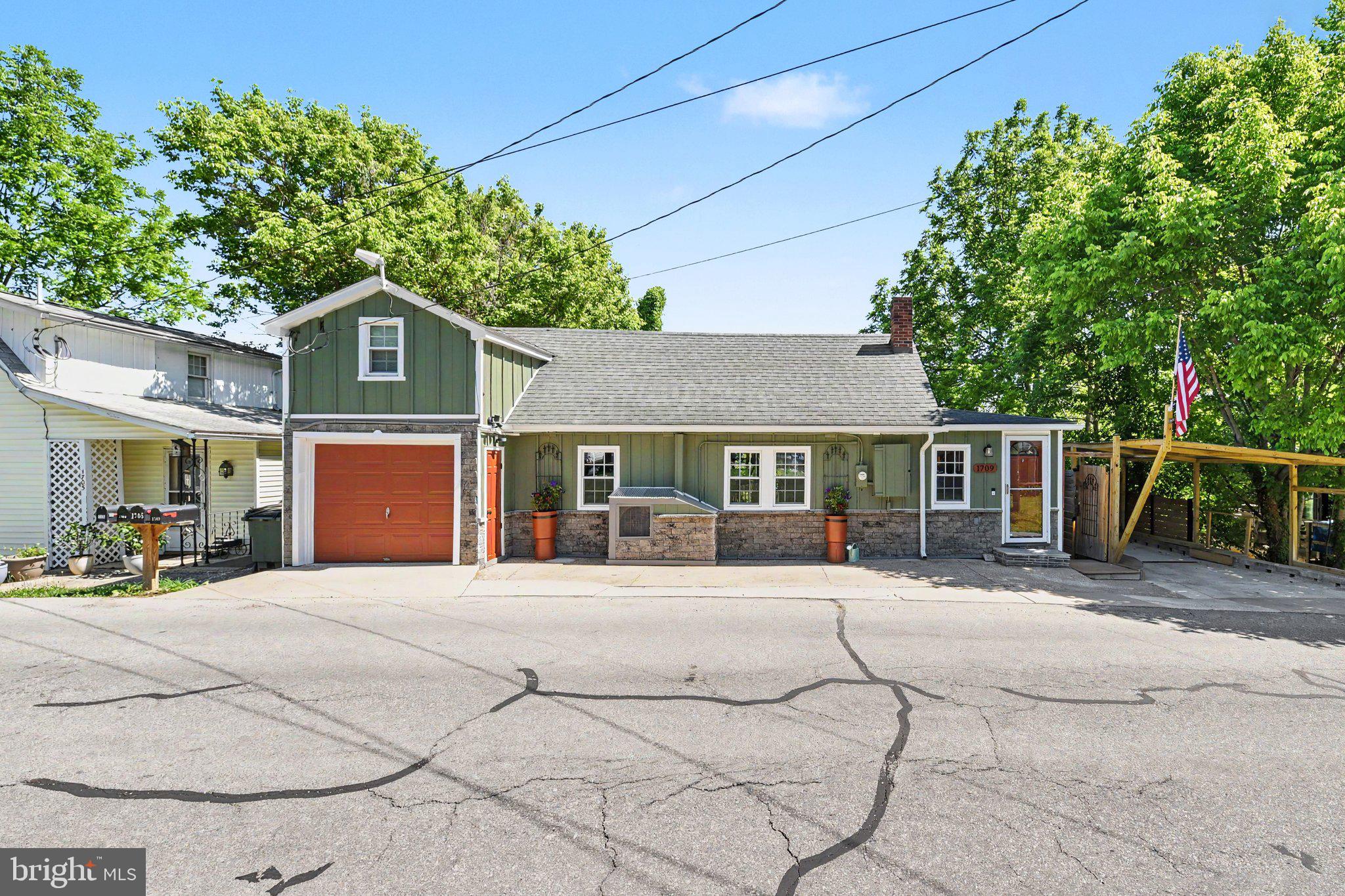 1709 SHEEPFORD ROAD