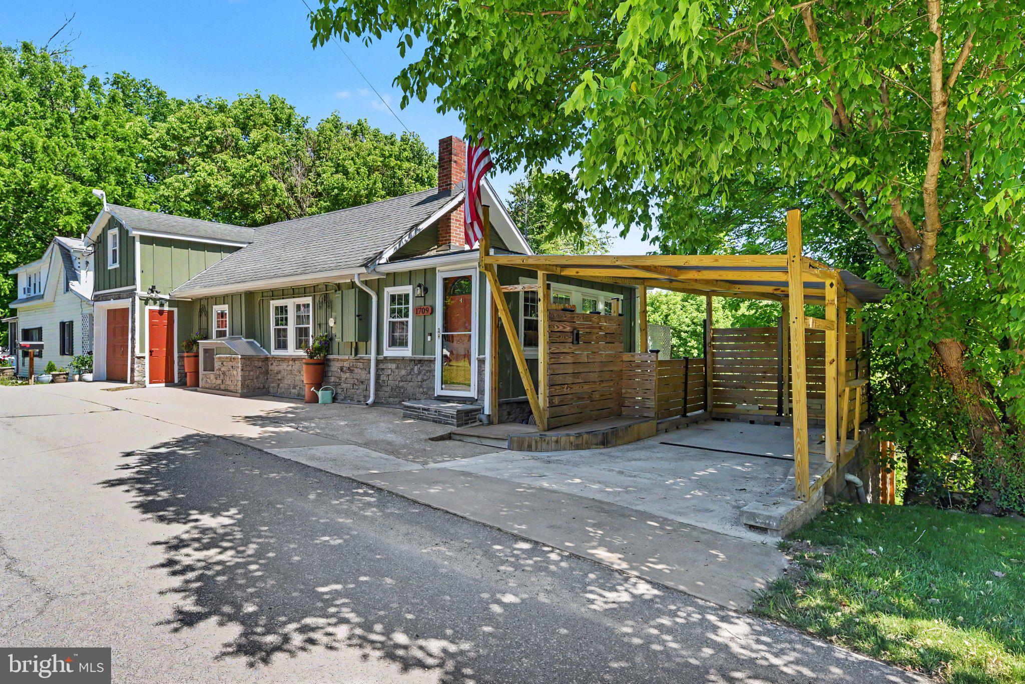 1709 SHEEPFORD ROAD