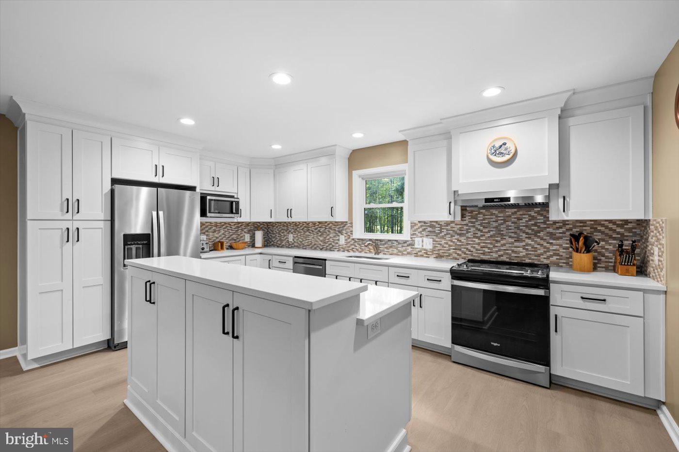 THE WATERS AT LAKE ANNA - Residential