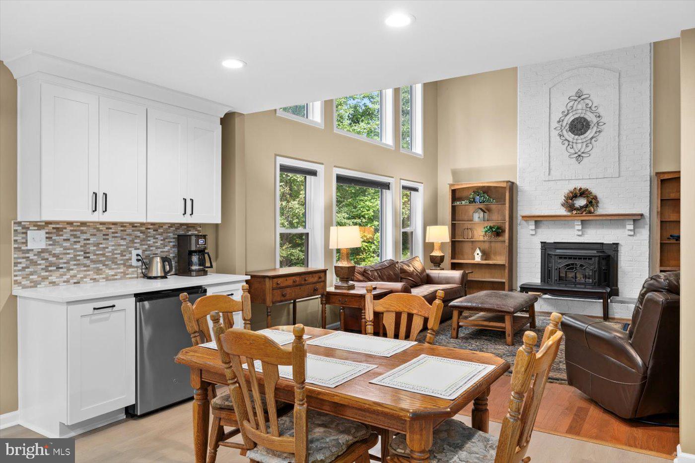 THE WATERS AT LAKE ANNA - Residential