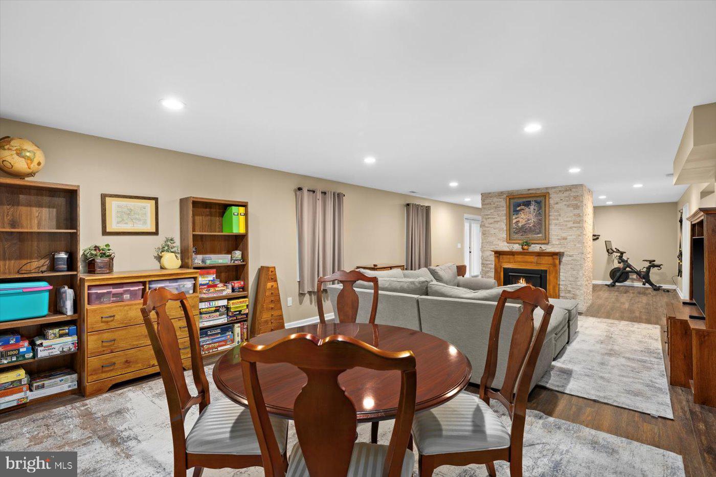 THE WATERS AT LAKE ANNA - Residential