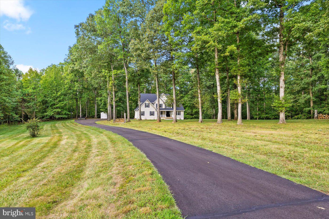 THE WATERS AT LAKE ANNA - Residential