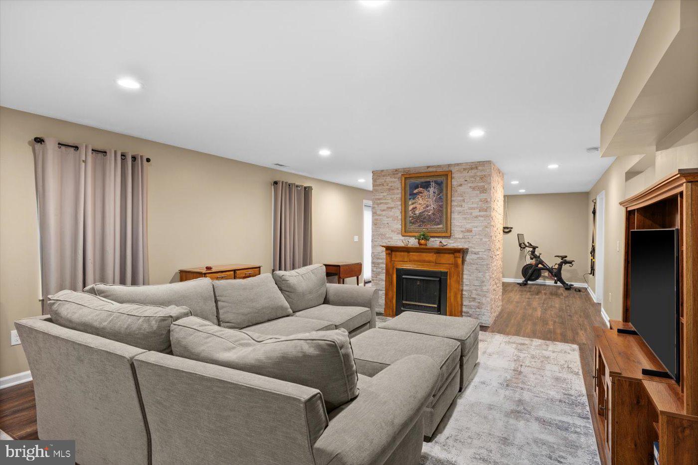 THE WATERS AT LAKE ANNA - Residential