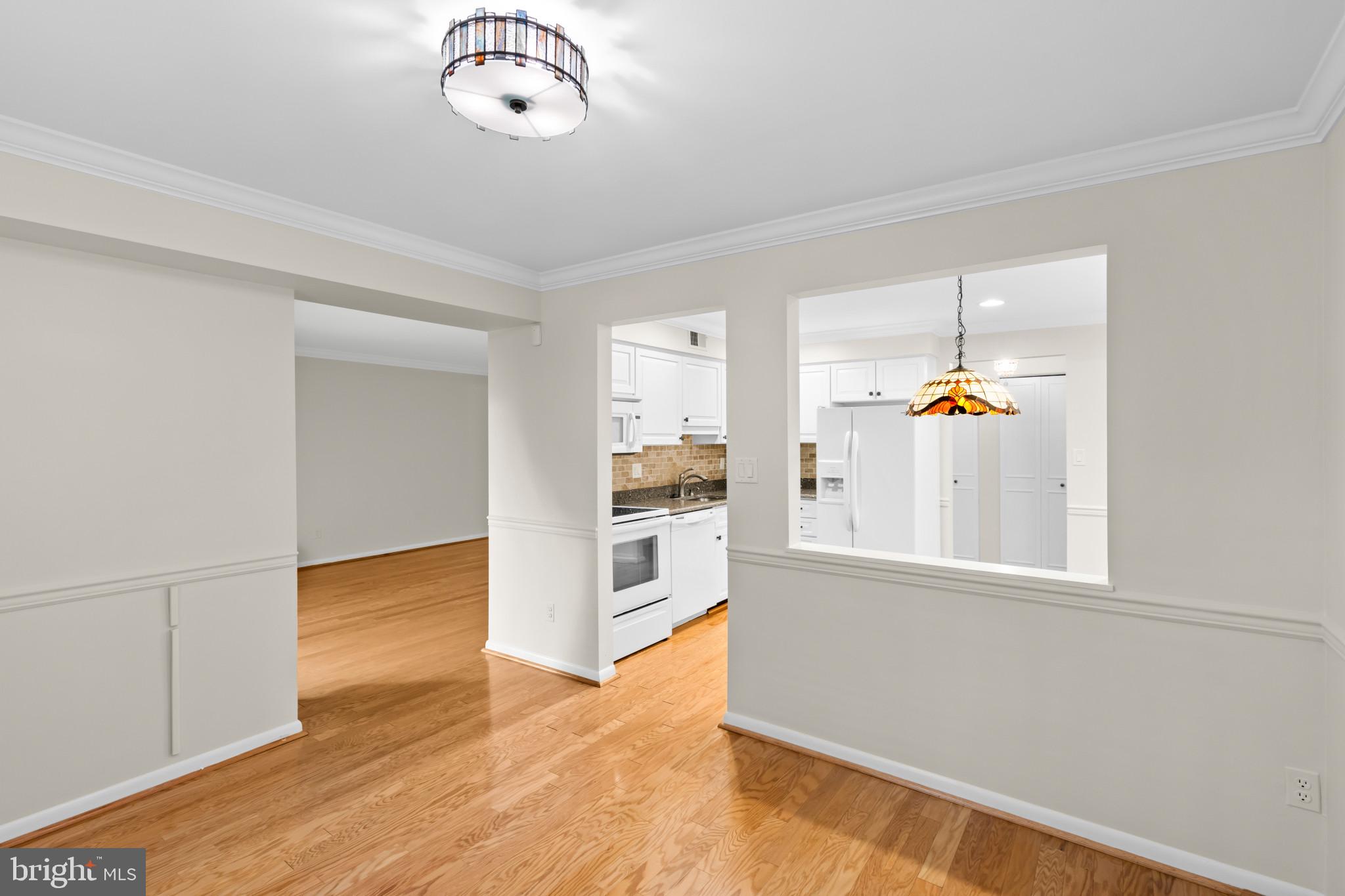 STAPLETON COURT GARDEN - Residential