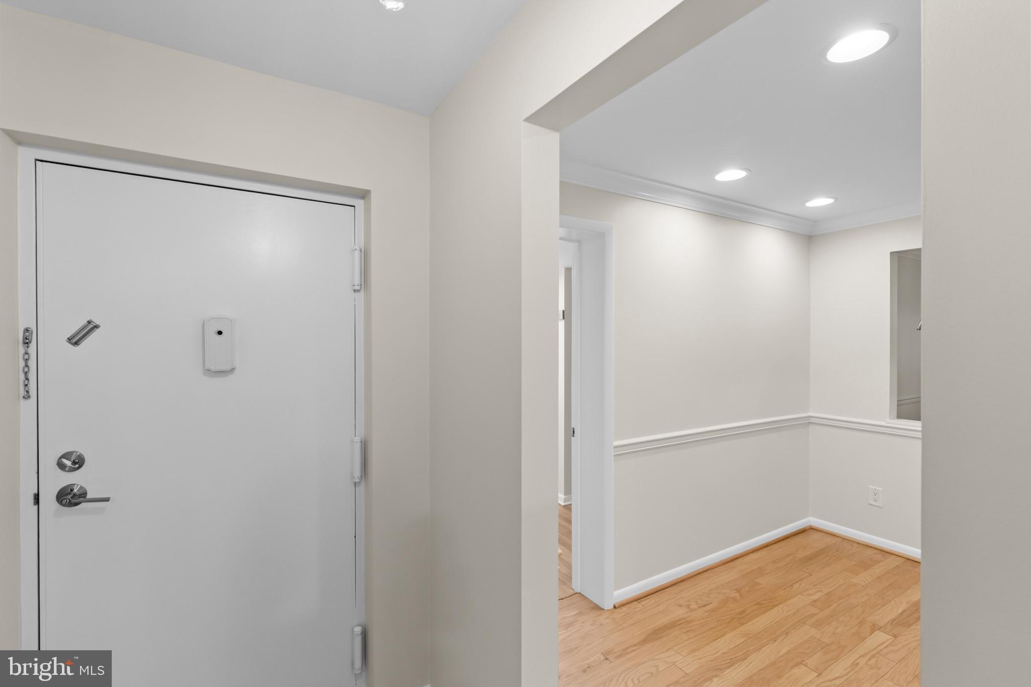 STAPLETON COURT GARDEN - Residential