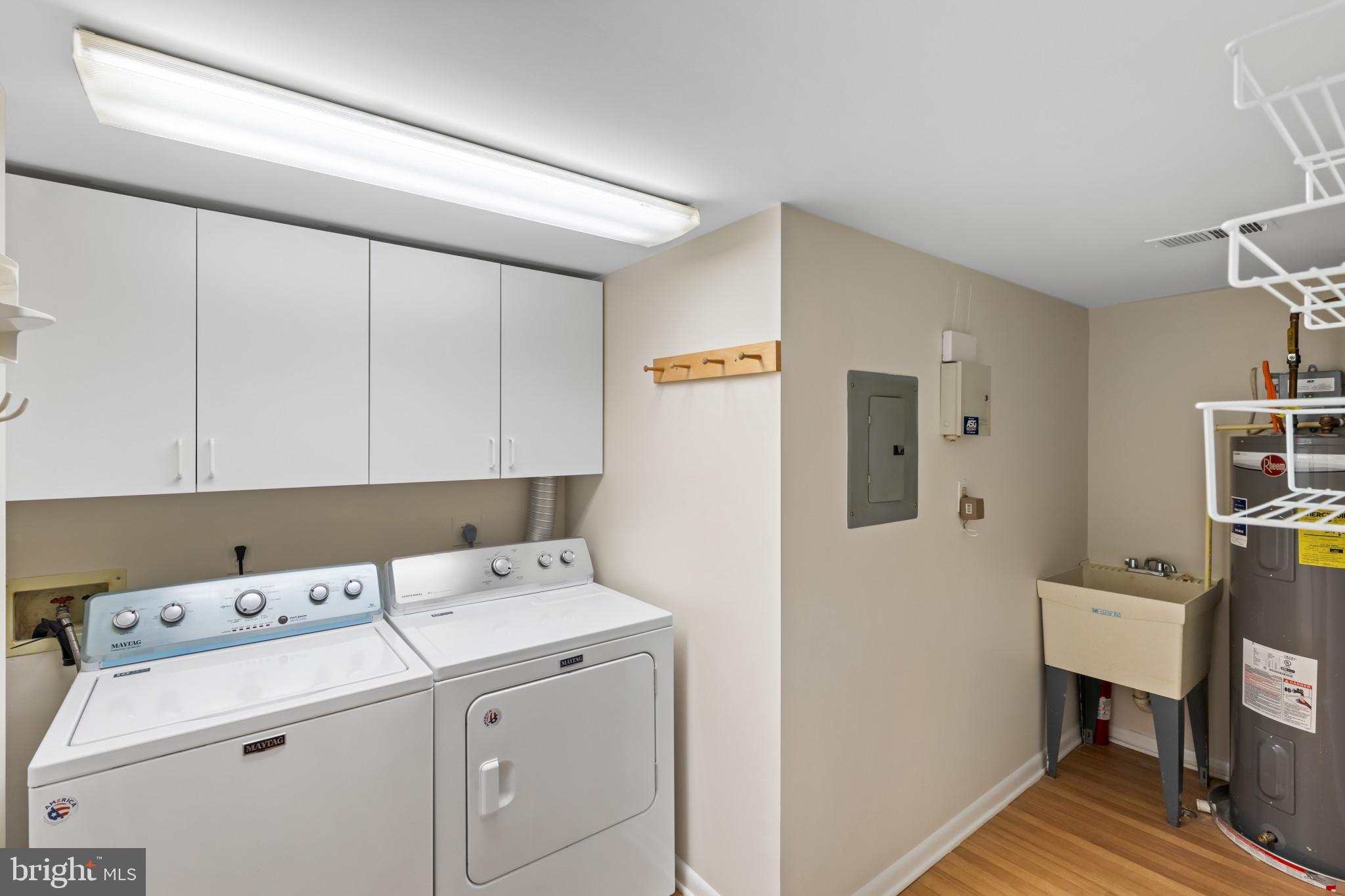 STAPLETON COURT GARDEN - Residential