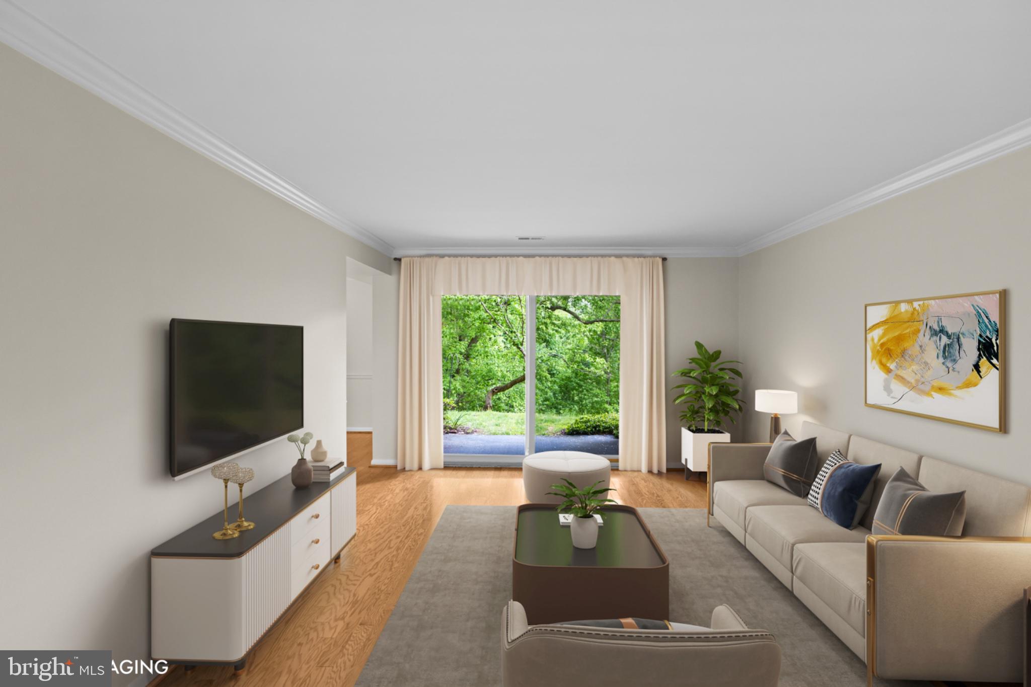 STAPLETON COURT GARDEN - Residential