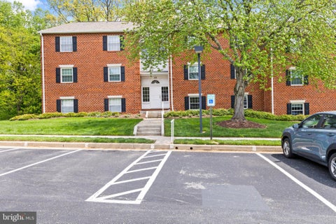 Condo For Sale - 102 Castletown Road #102<br/> LUTHERVILLE TIMONIUM, MD 21093