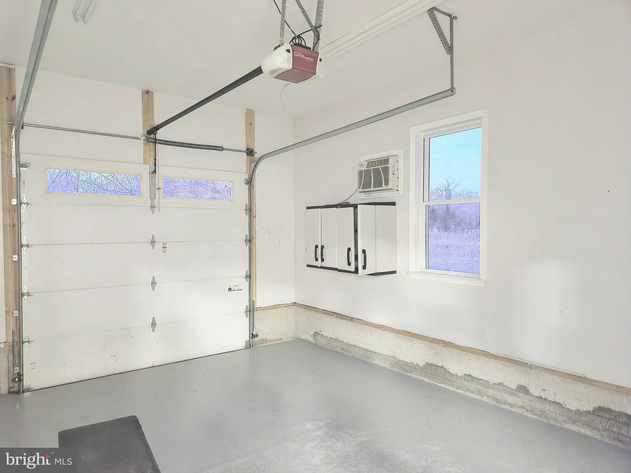 BACK RIVER NECK - Residential