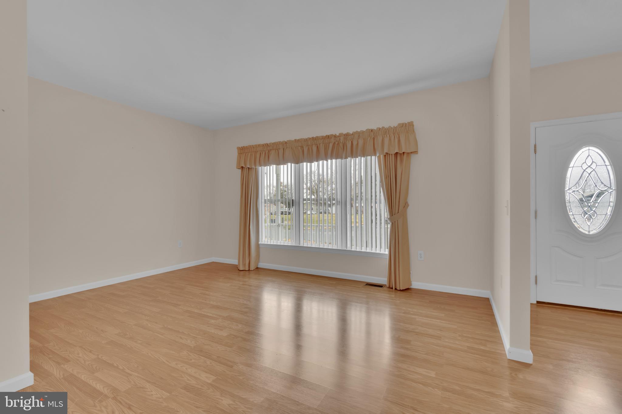 BACK RIVER NECK - Residential