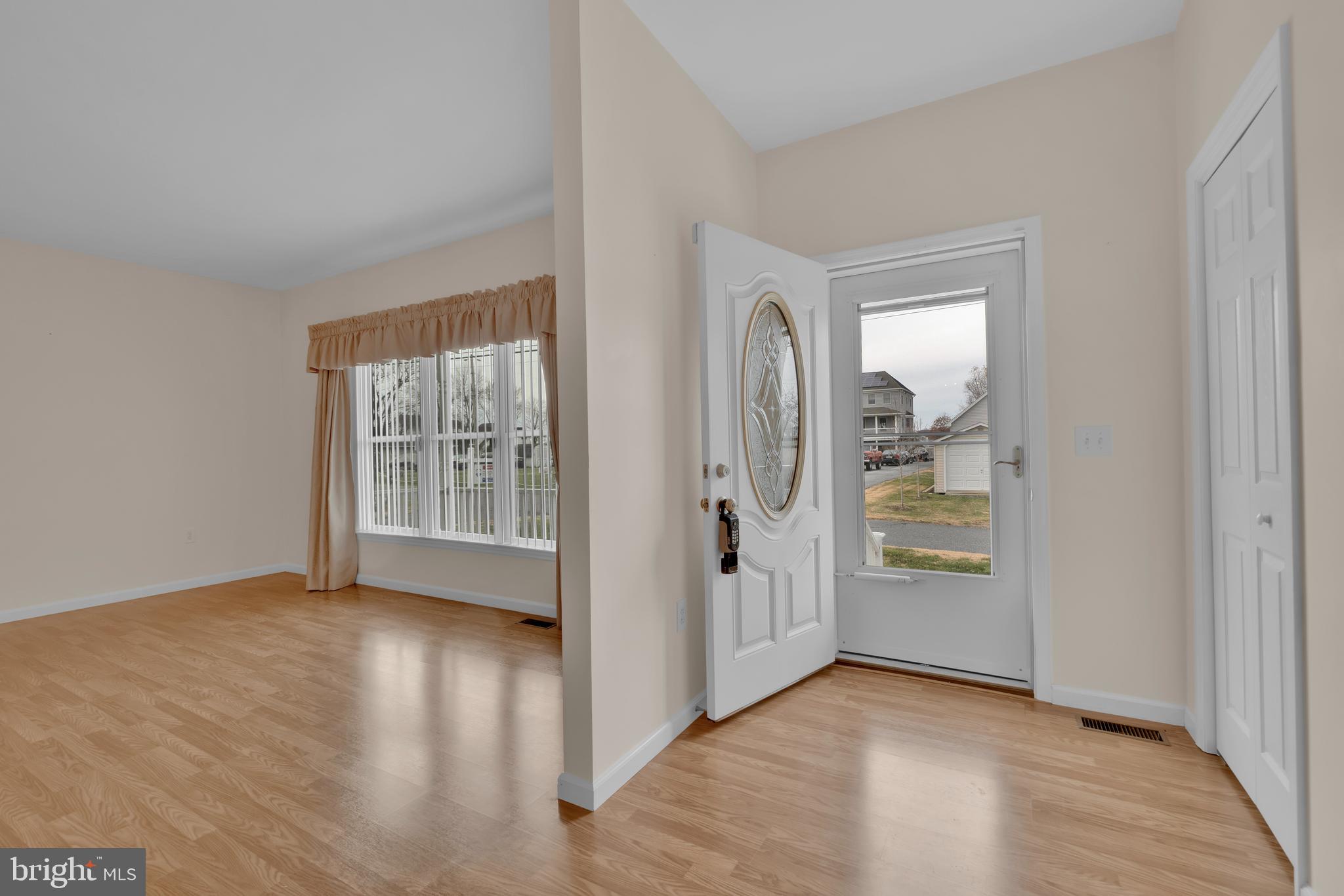 BACK RIVER NECK - Residential