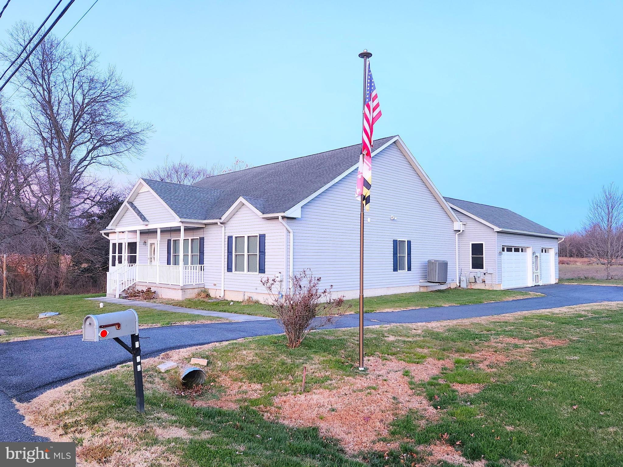 1325 E RIVERSIDE AVENUE